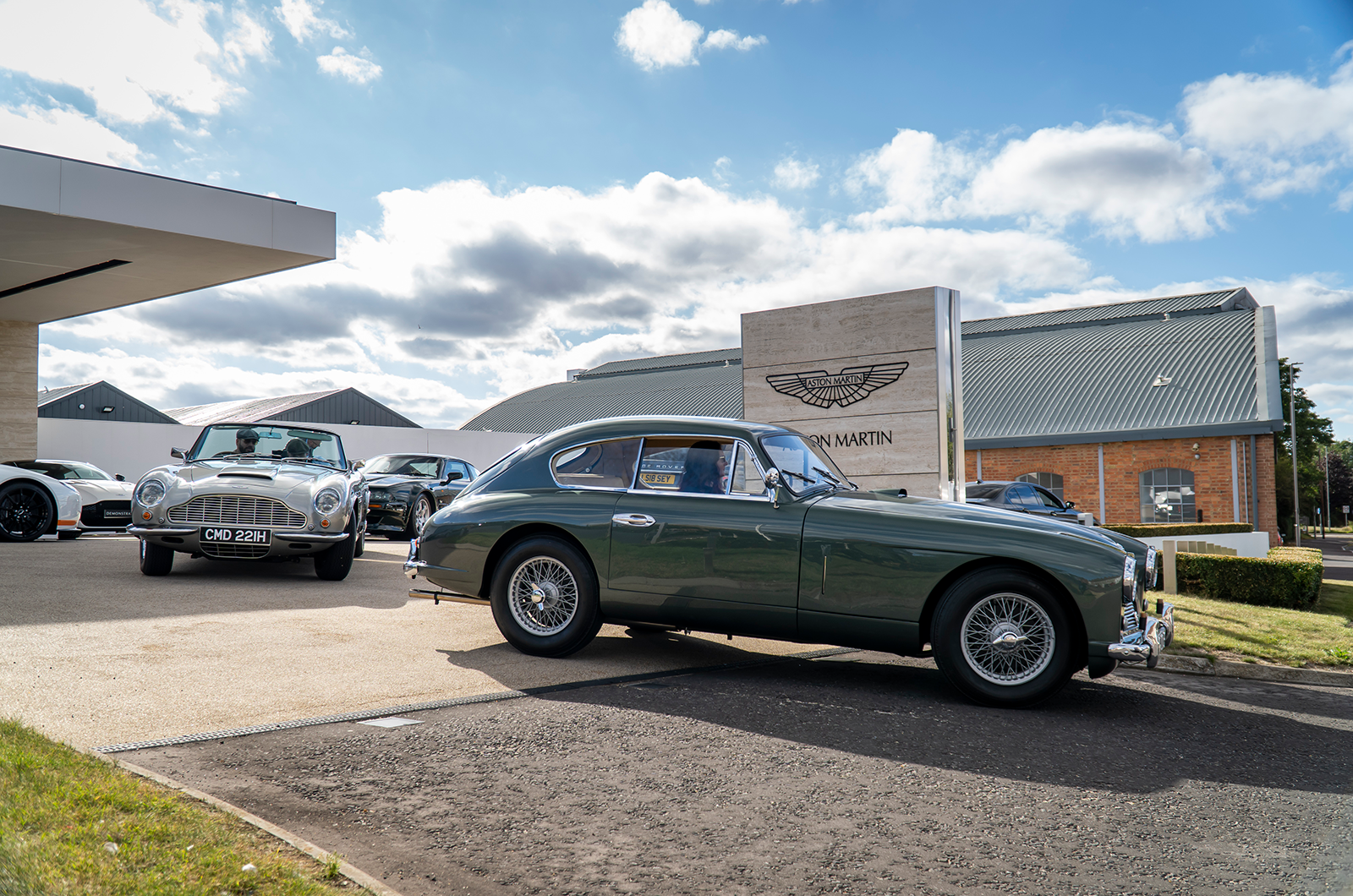 Classic & Sports Car – Aston Martin drive