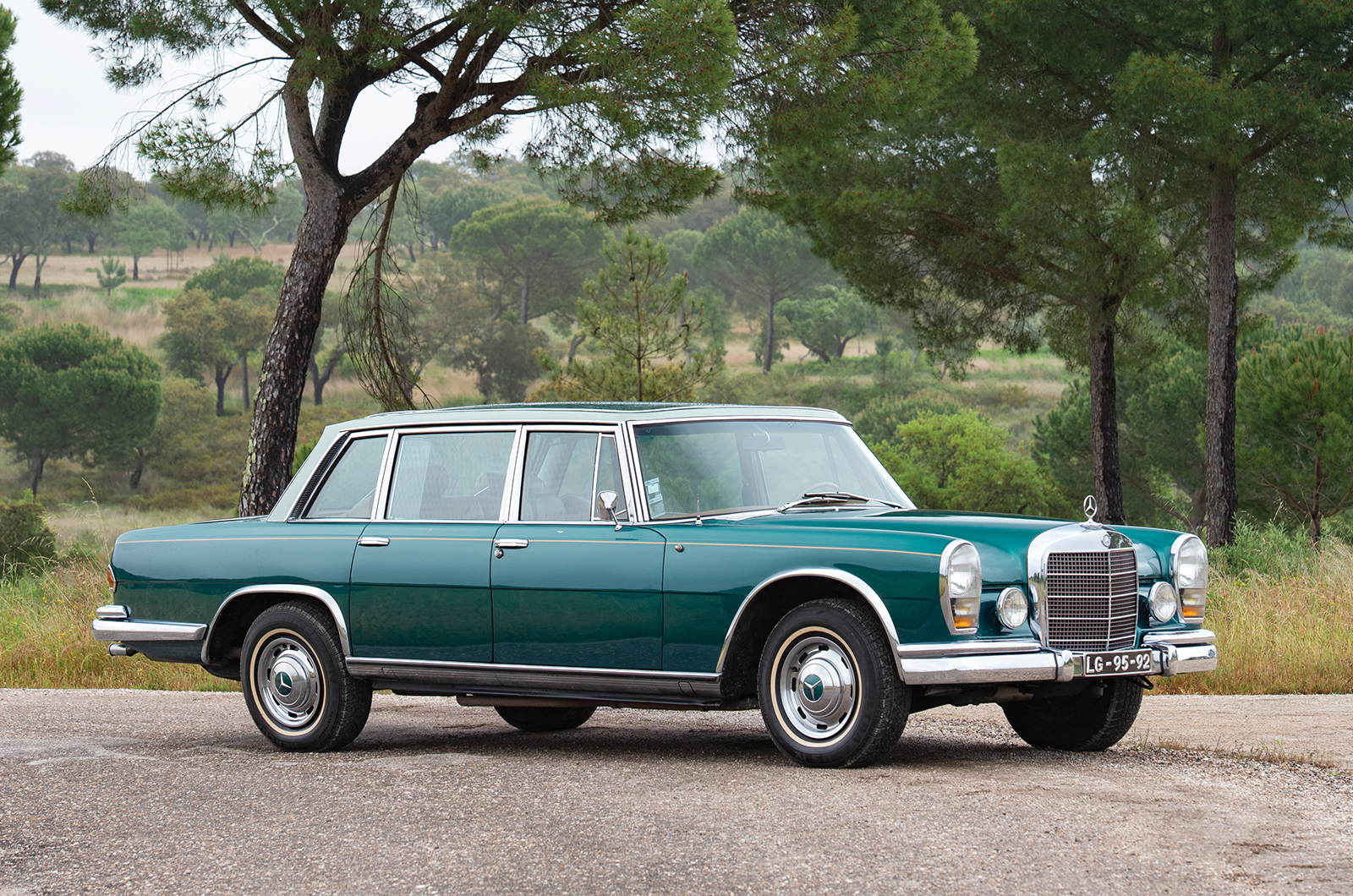 Classic & Sports Car – Bentley tops no-reserve, single-owner sale