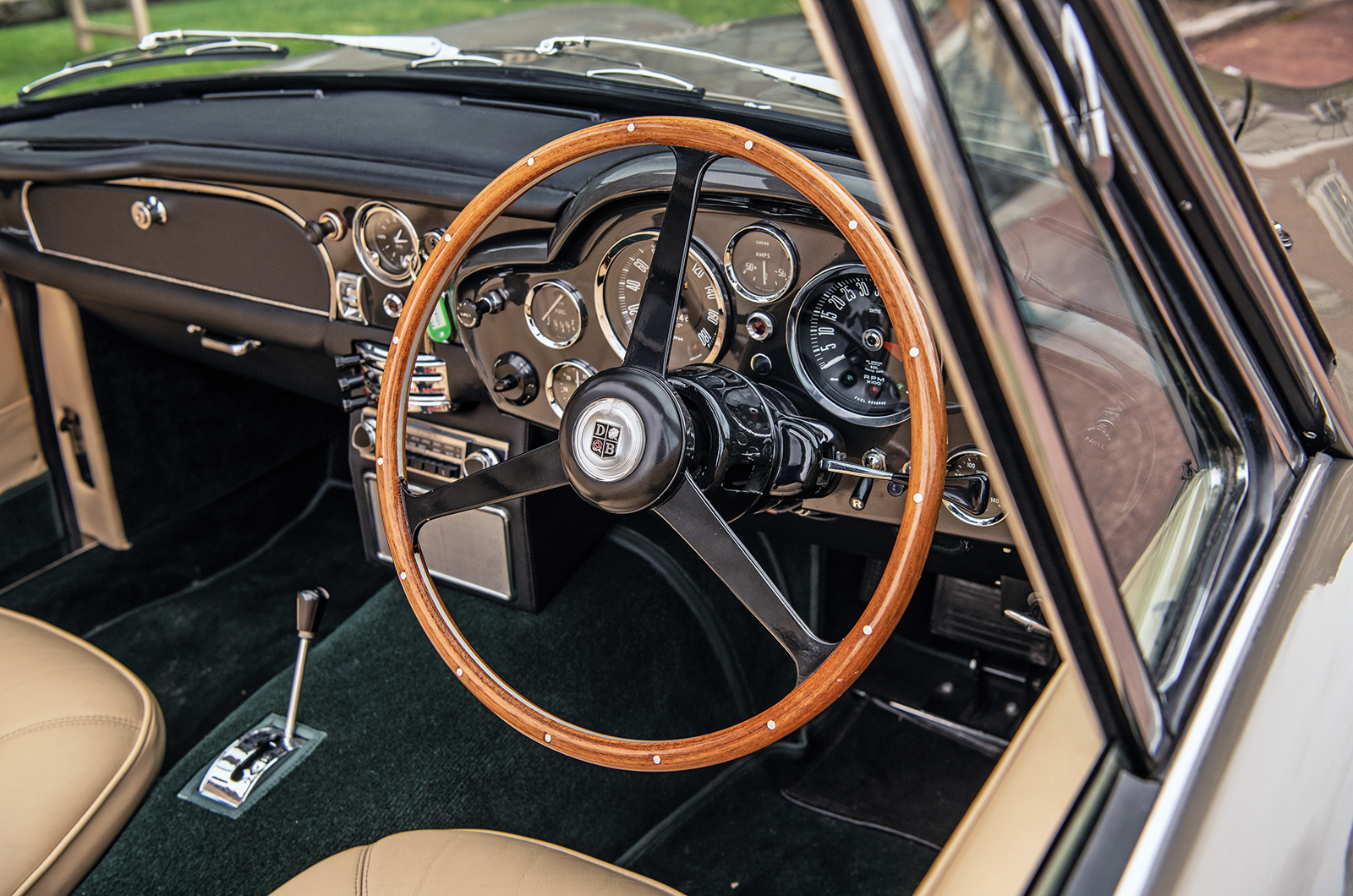 Classic & Sports Car – Dream drop-tops: Aston vs Mercedes vs Citroën vs Jensen vs Rolls