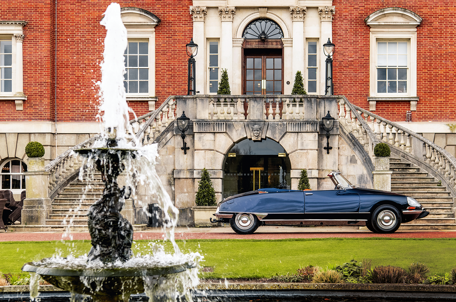 Classic & Sports Car – Dream drop-tops: Aston vs Mercedes vs Citroën vs Jensen vs Rolls