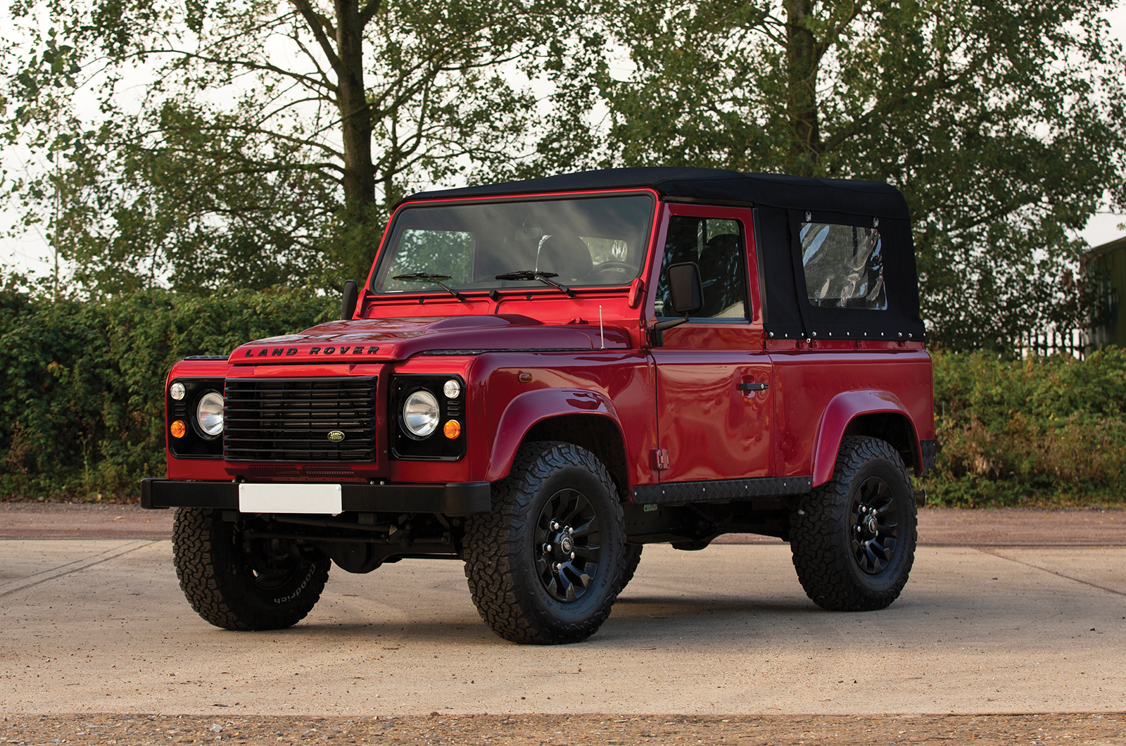 Classic & Sports Car – E30 M3 leads modern-classic charity fundraiser