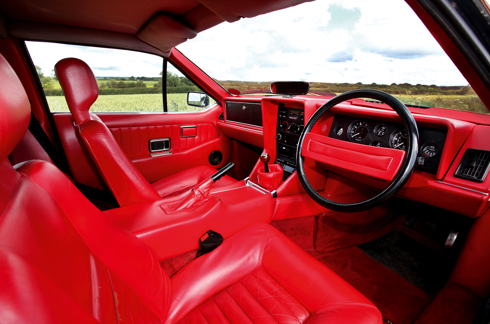 Classic & Sports Car – Luxury coupés: Mercedes 230CE vs Lotus Elite vs Lancia Gamma