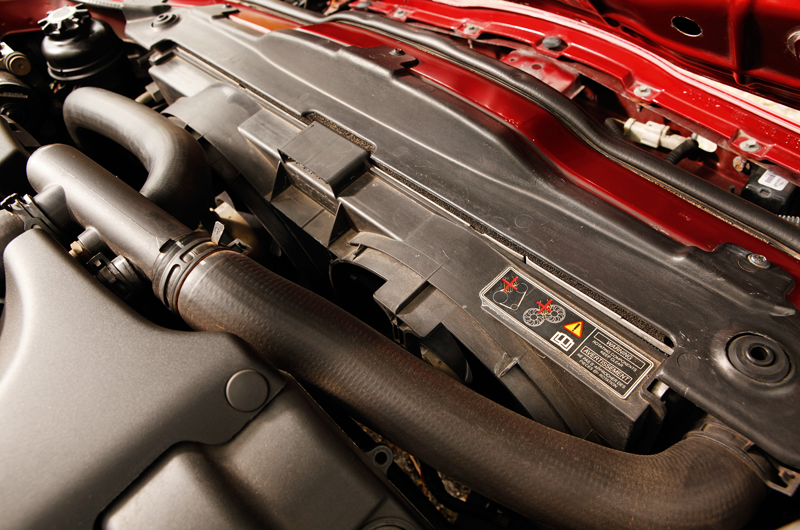 Classic & Sports Car – Jaguar XK8/XKR