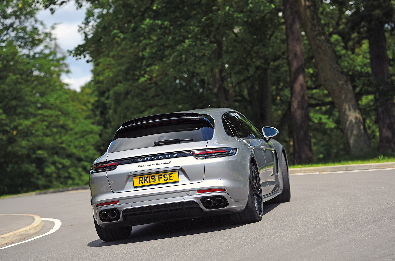 Classic & Sports Car – Future classic: Porsche Panamera
