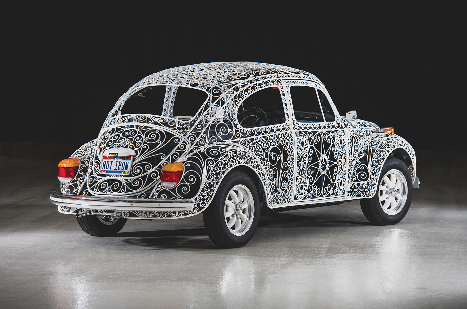 Classic & Sports Car – Porsche Speedster stars in $5.7m single-collection sale