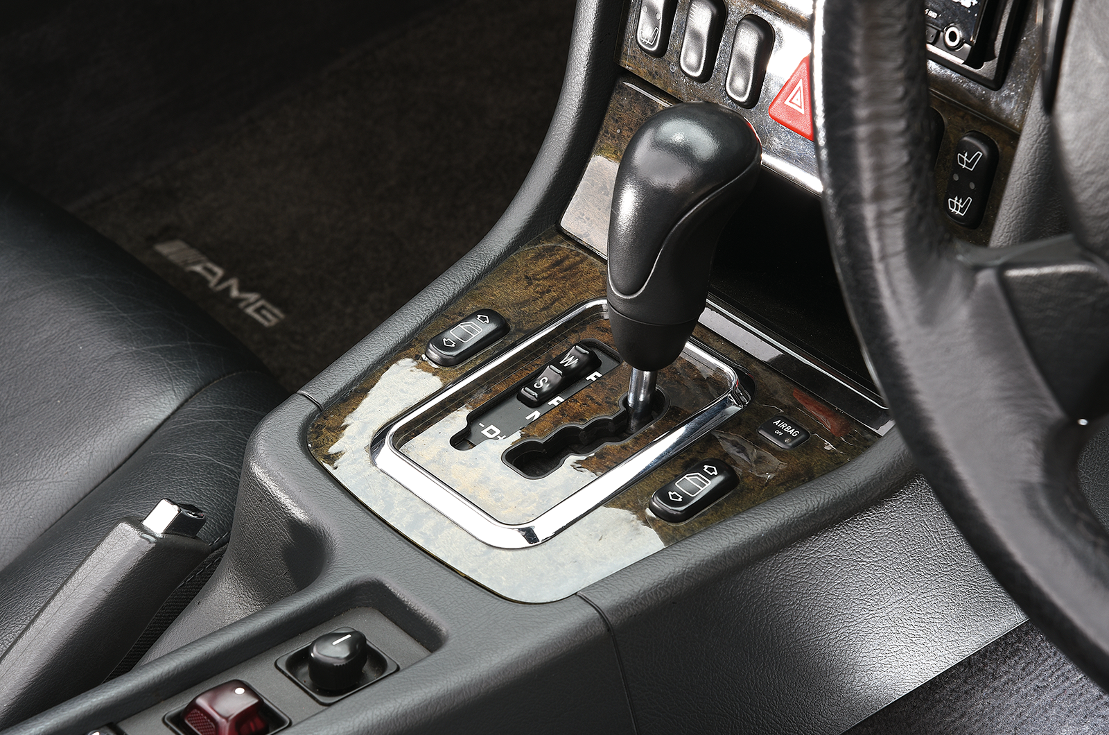 Classic & Sports Car – Natural brawn thrillers: Mercedes-Benz SLK32 AMG vs BMW Z3 M Roadster