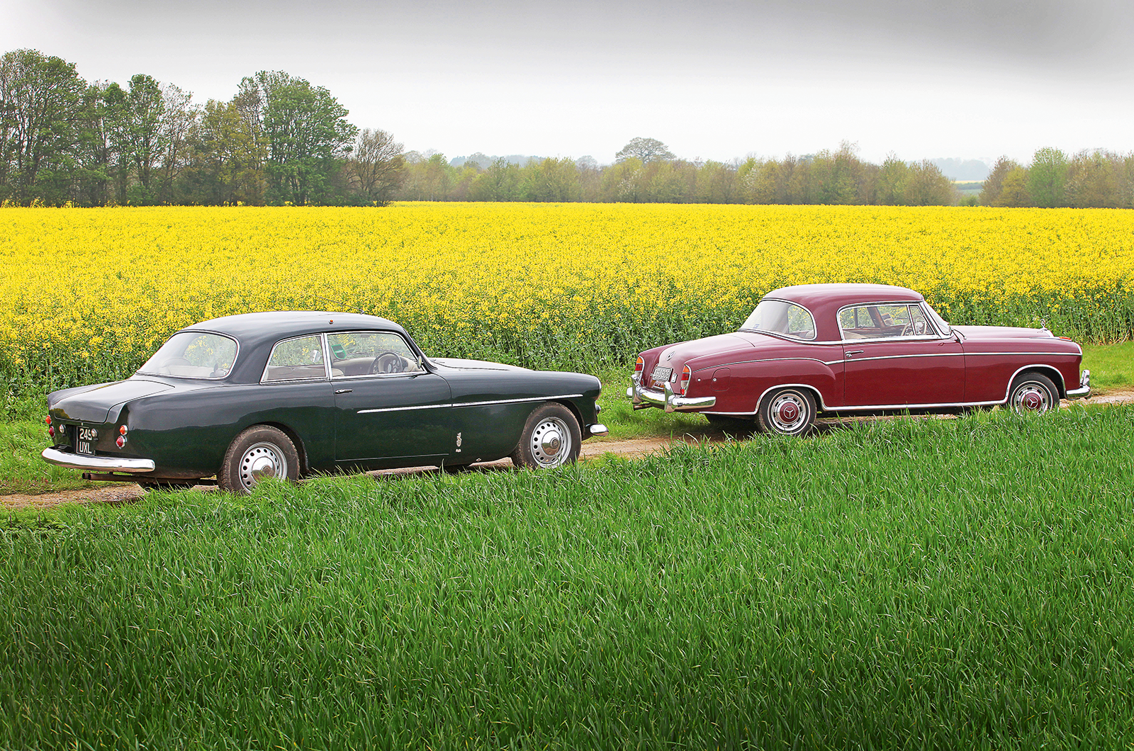Classic & Sports Car – Don’t buy that, buy this: Bristol 406 vs Mercedes Ponton Coupé