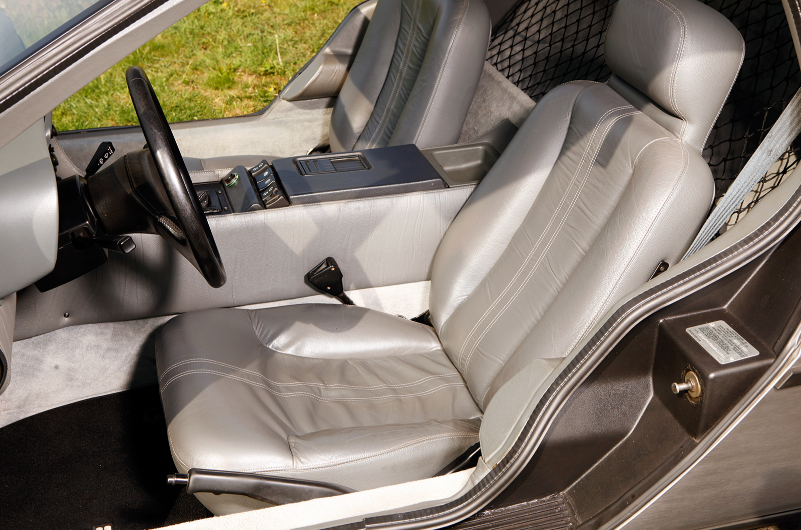 Classic & Sports Car – Buyer’s guide: DeLorean DMC-12