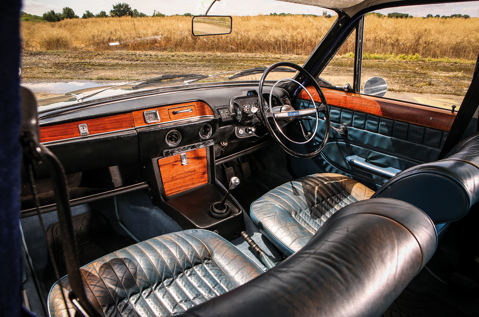 Classic & Sports Car – Estates of the nations: Fiat vs Volvo vs Triumph