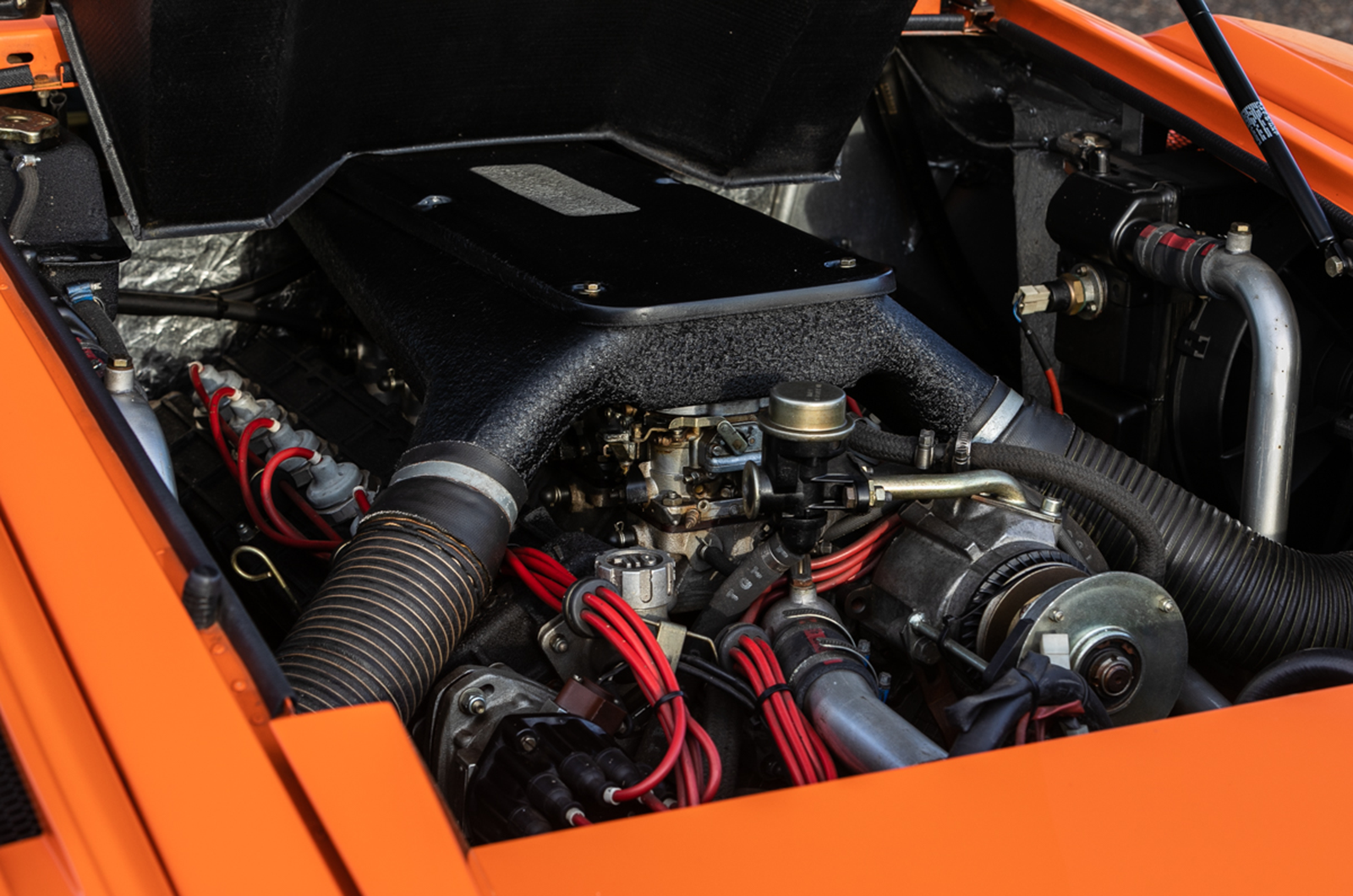 Classic & Sports Car – 1990 Lamborghini Countach 25th Anniversary