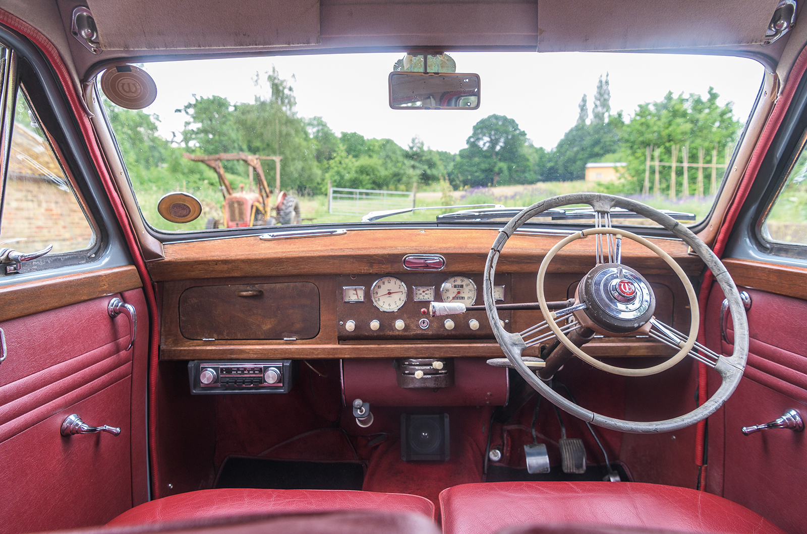 Classic & Sports Car – How a Wolseley 4/44 can last a lifetime