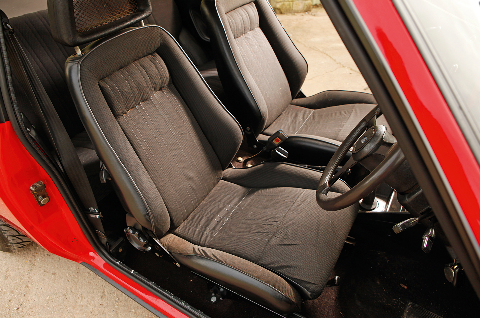 Classic & Sports Car – Buyer’s guide: Ford Escort Mk2