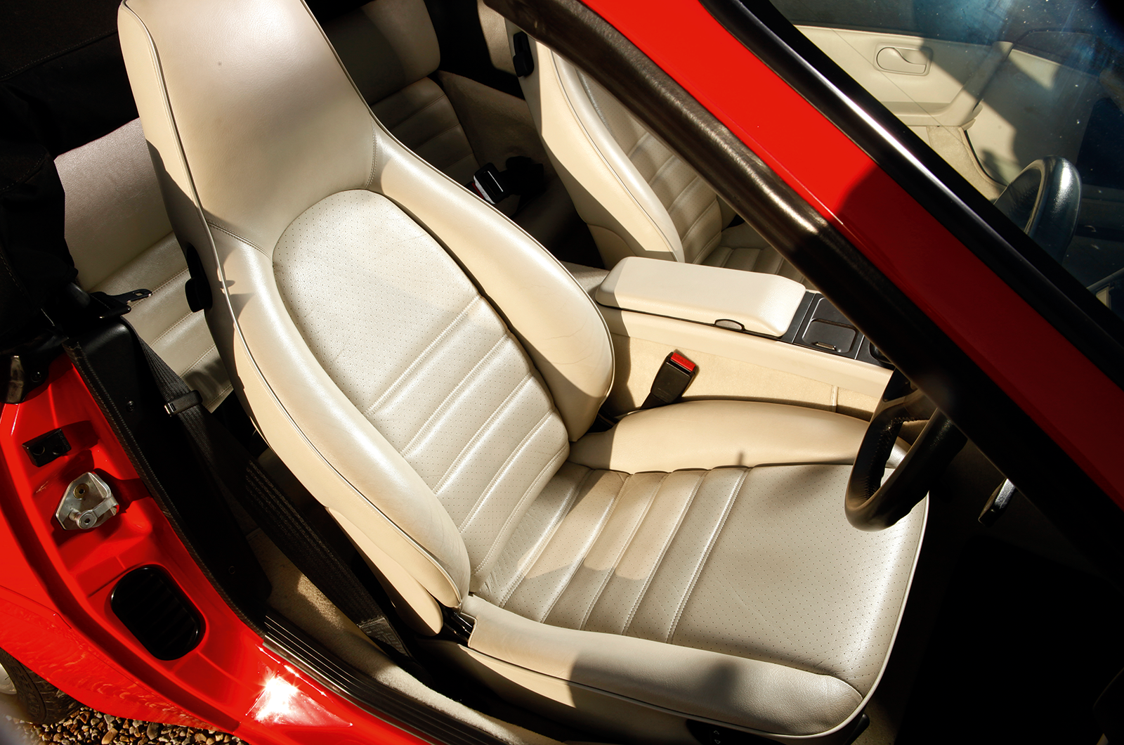 Classic & Sports Car – Buyer’s guide: Porsche 944