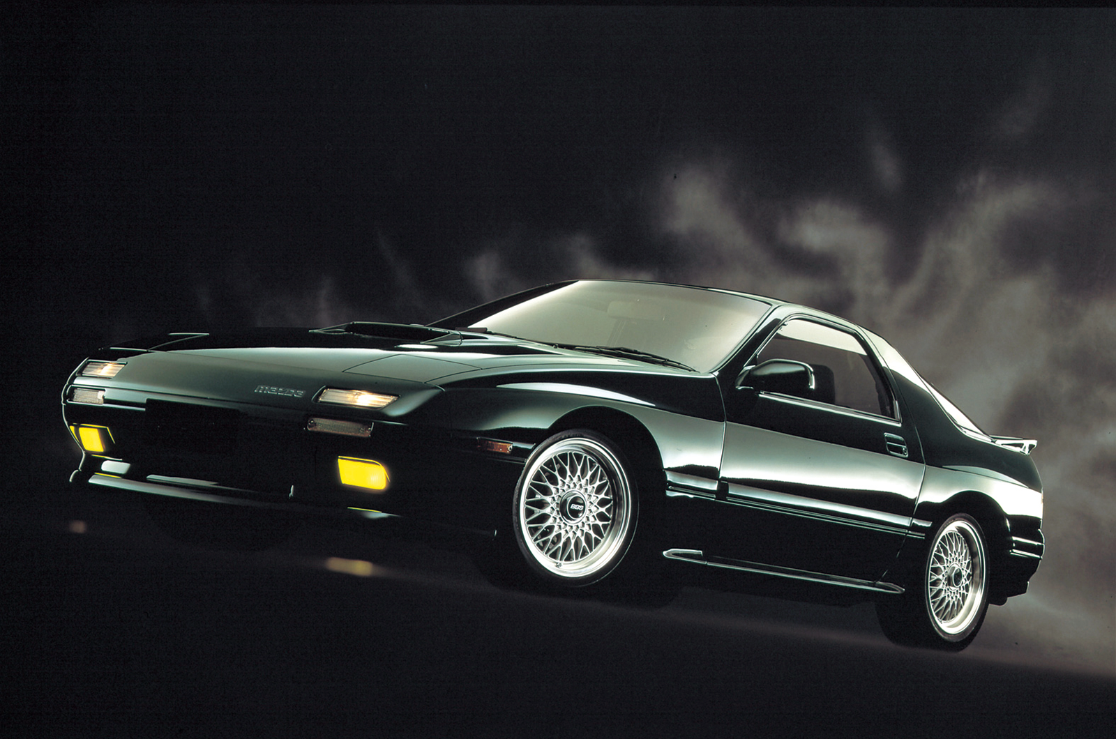 Classic & Sports Car – Buyer’s guide: Porsche 944