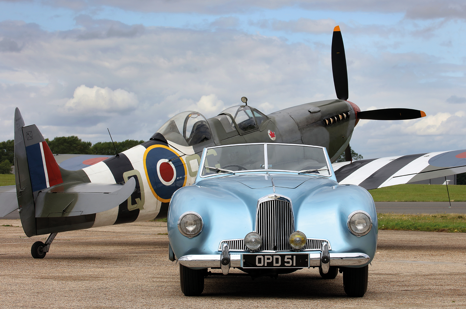 Classic & Sports Car – Aston Martin DB1: inherited beauty