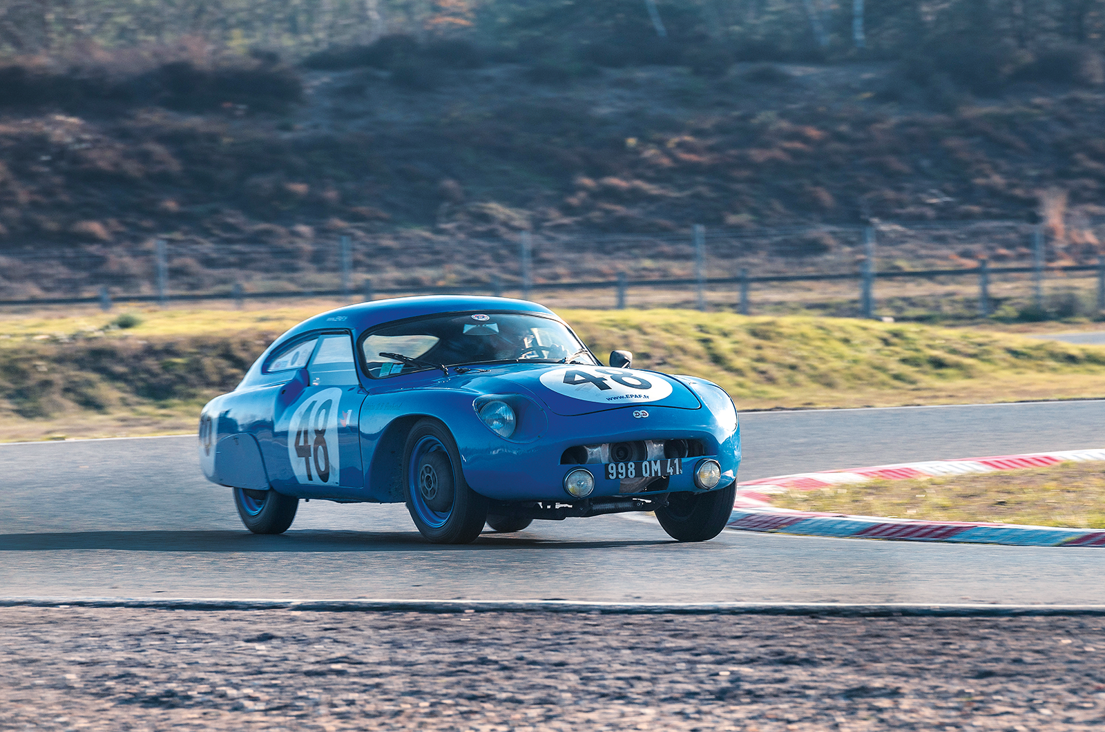 Classic & Sports Car – DB HBR4: Le Monstre of Paris