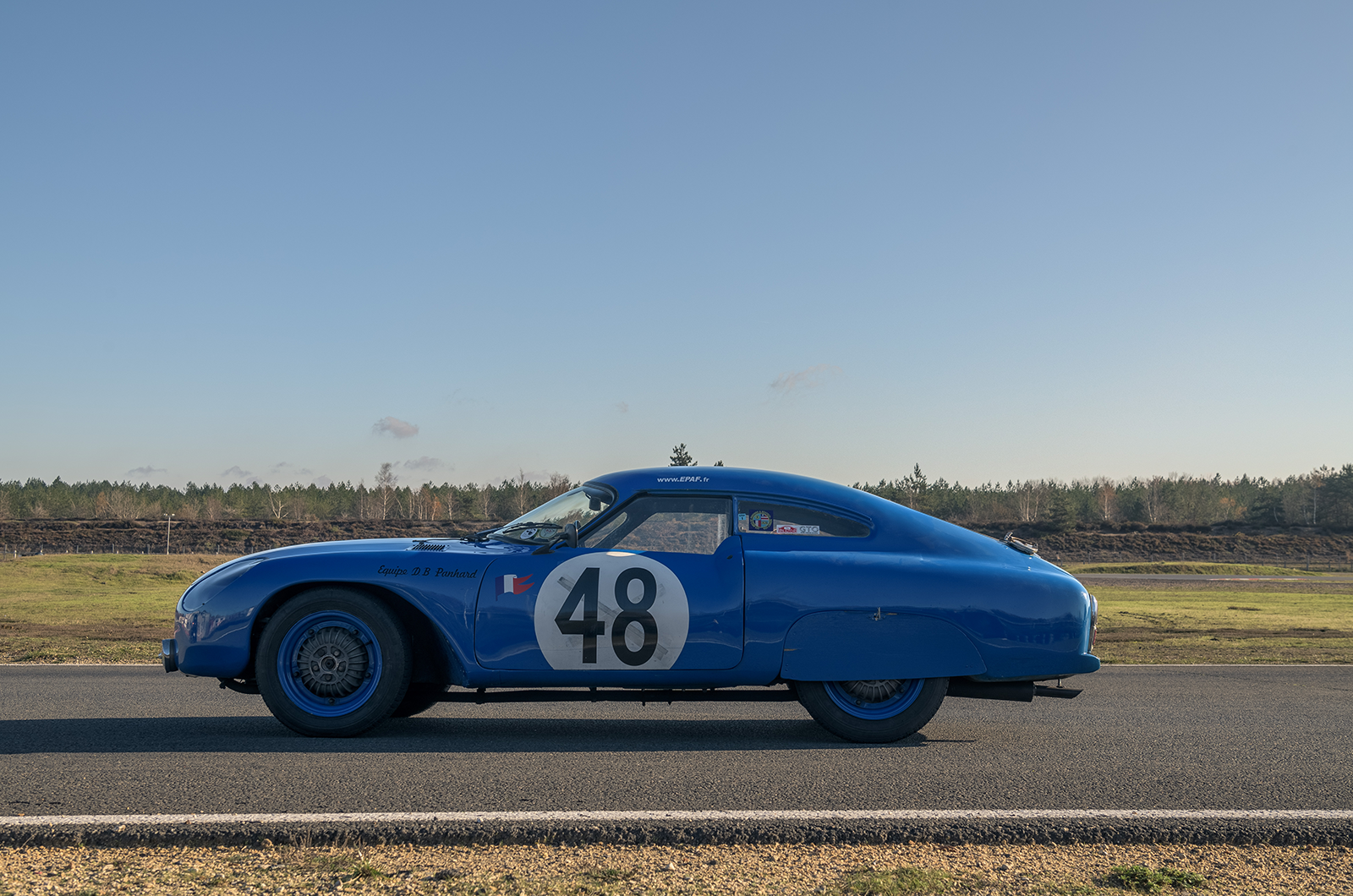 Classic & Sports Car – DB HBR4: Le Monstre of Paris