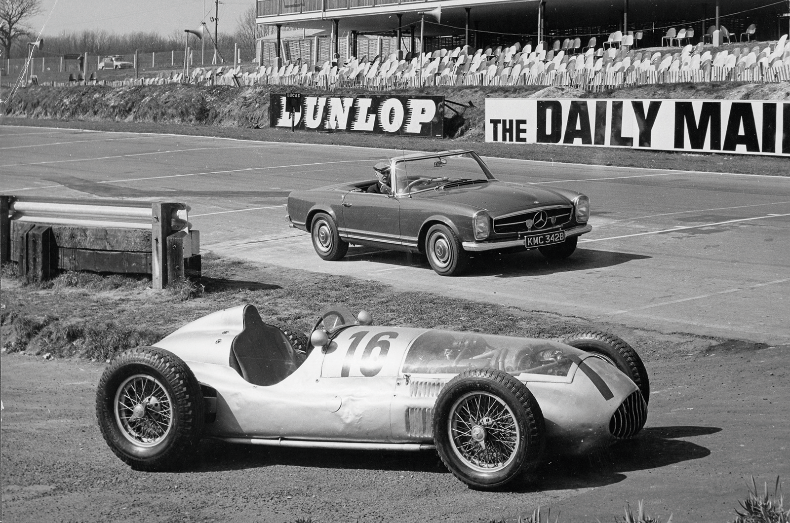 Classic & Sports Car – Buyer’s guide: Mercedes-Benz 230-280SL ‘Pagoda’