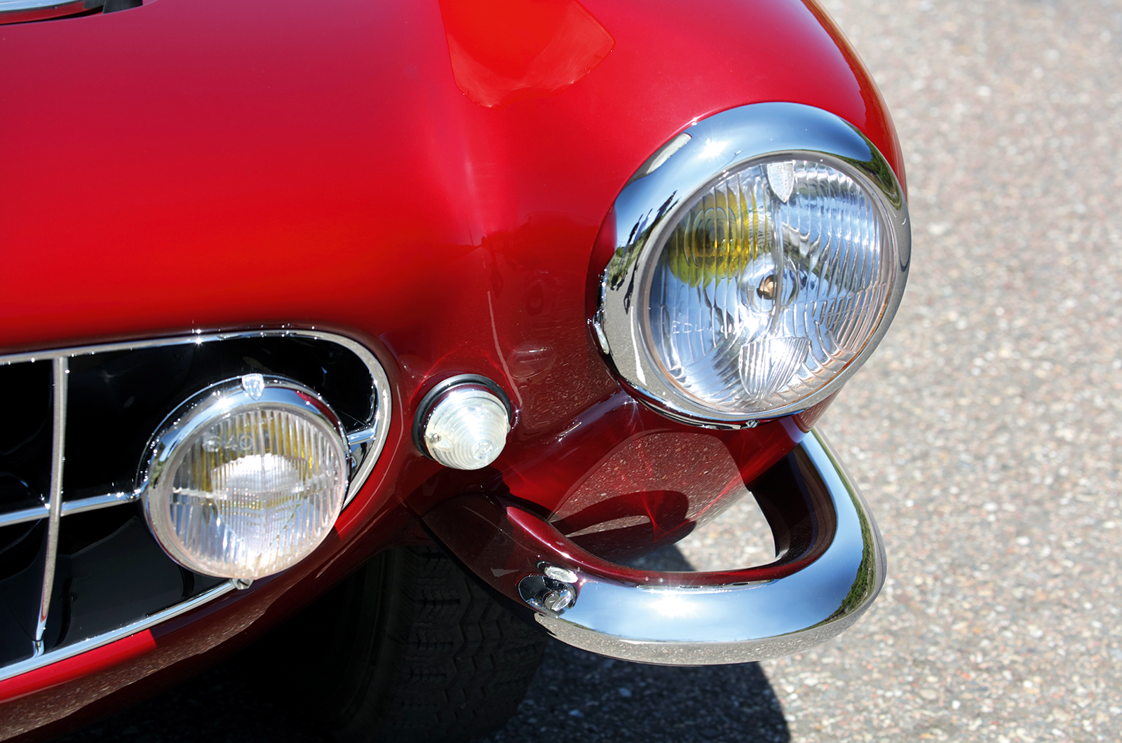 Classic & Sports Car – It’s an XK120 – but not as you know it