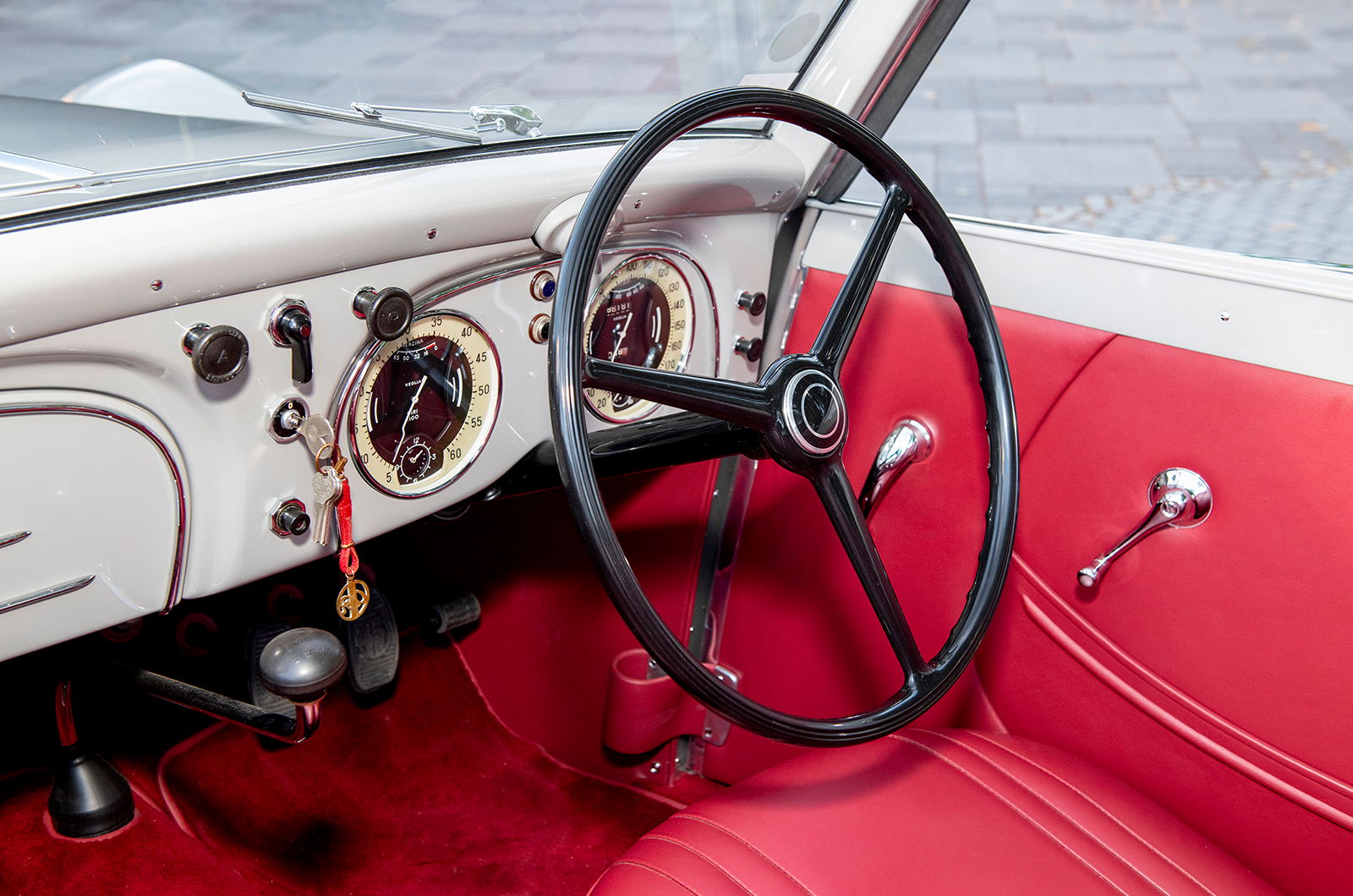 Classic & Sports Car – Unique Alfa duo joins Concours of Elegance line-up