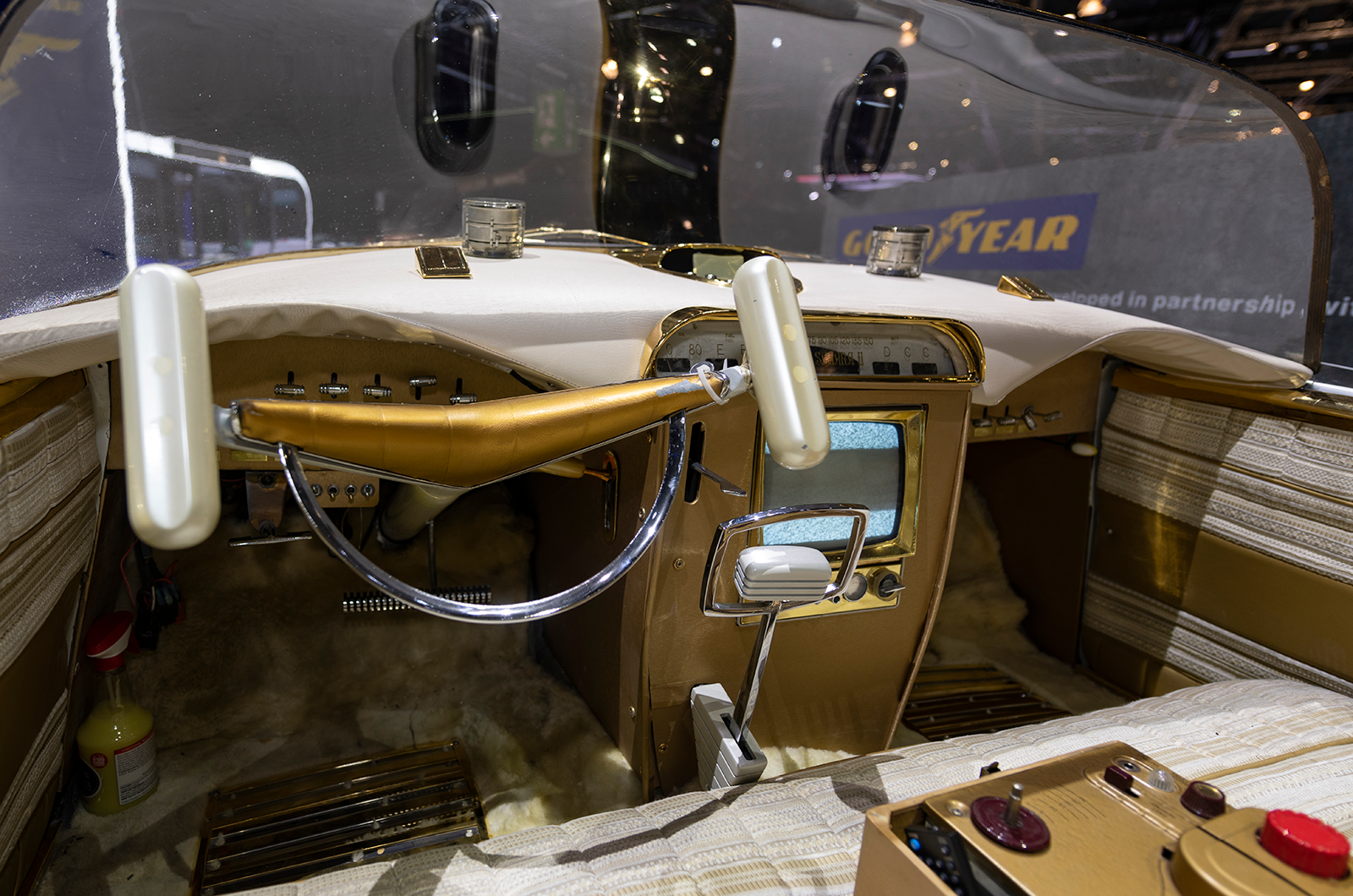 Classic & Sports Car – Queen of the Desert: Golden Sahara II