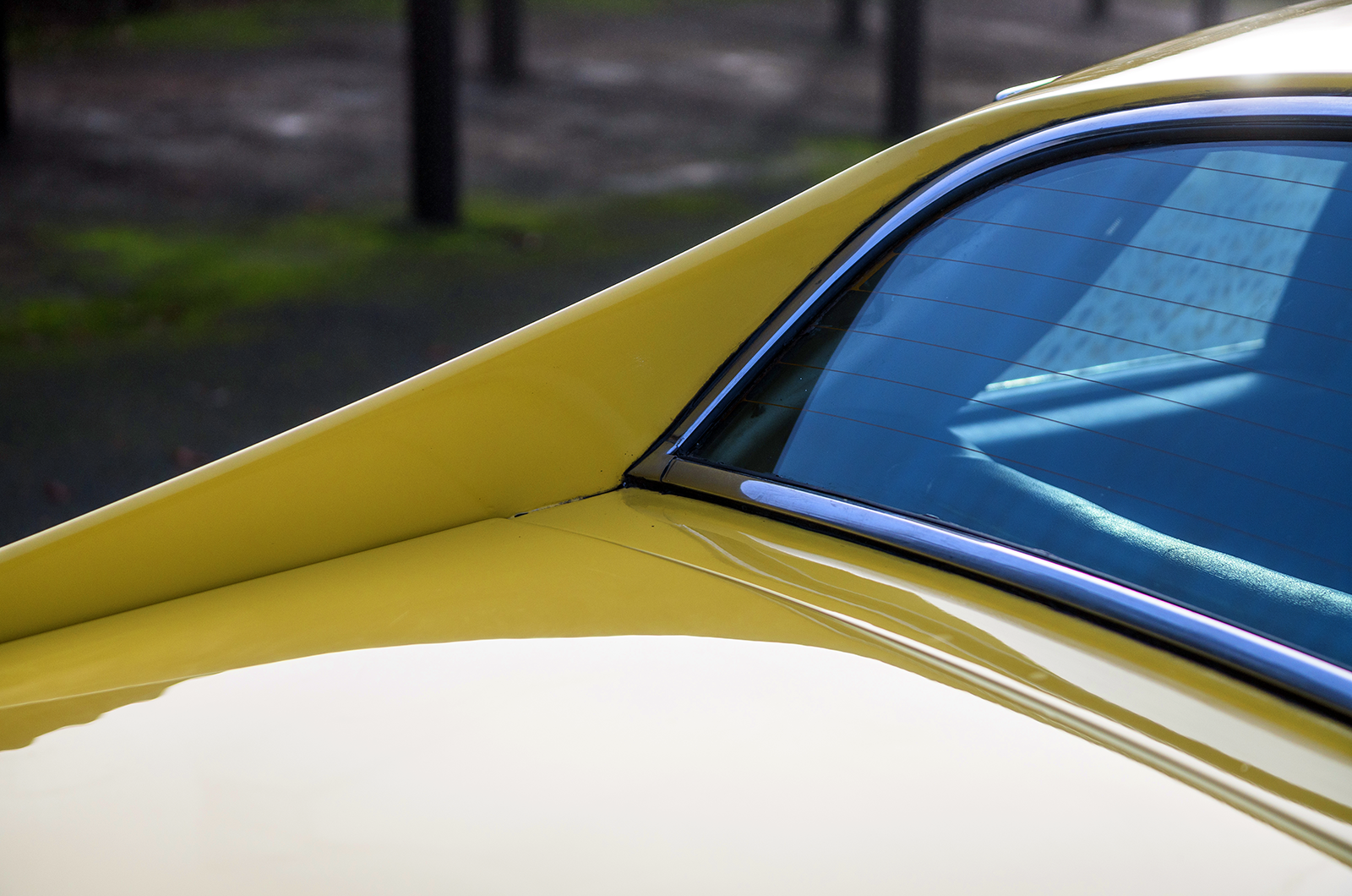 Classic & Sports Car – Jaguar XJ-S vs Lotus Elite: New order grand tourers