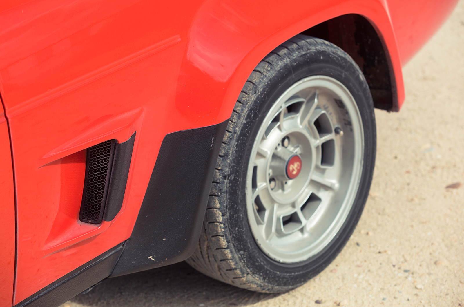 Classic & Sports Car – Fiat’s final champion: Fiat-Abarth 131 Stradale
