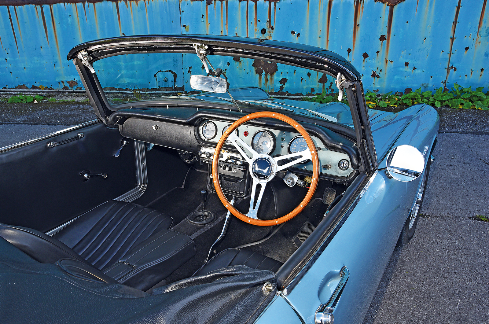 Classic & Sports Car – Baby classic sports cars do battle: Honda S800 Sport vs Fiat 850 Sport Spider vs MG Midget