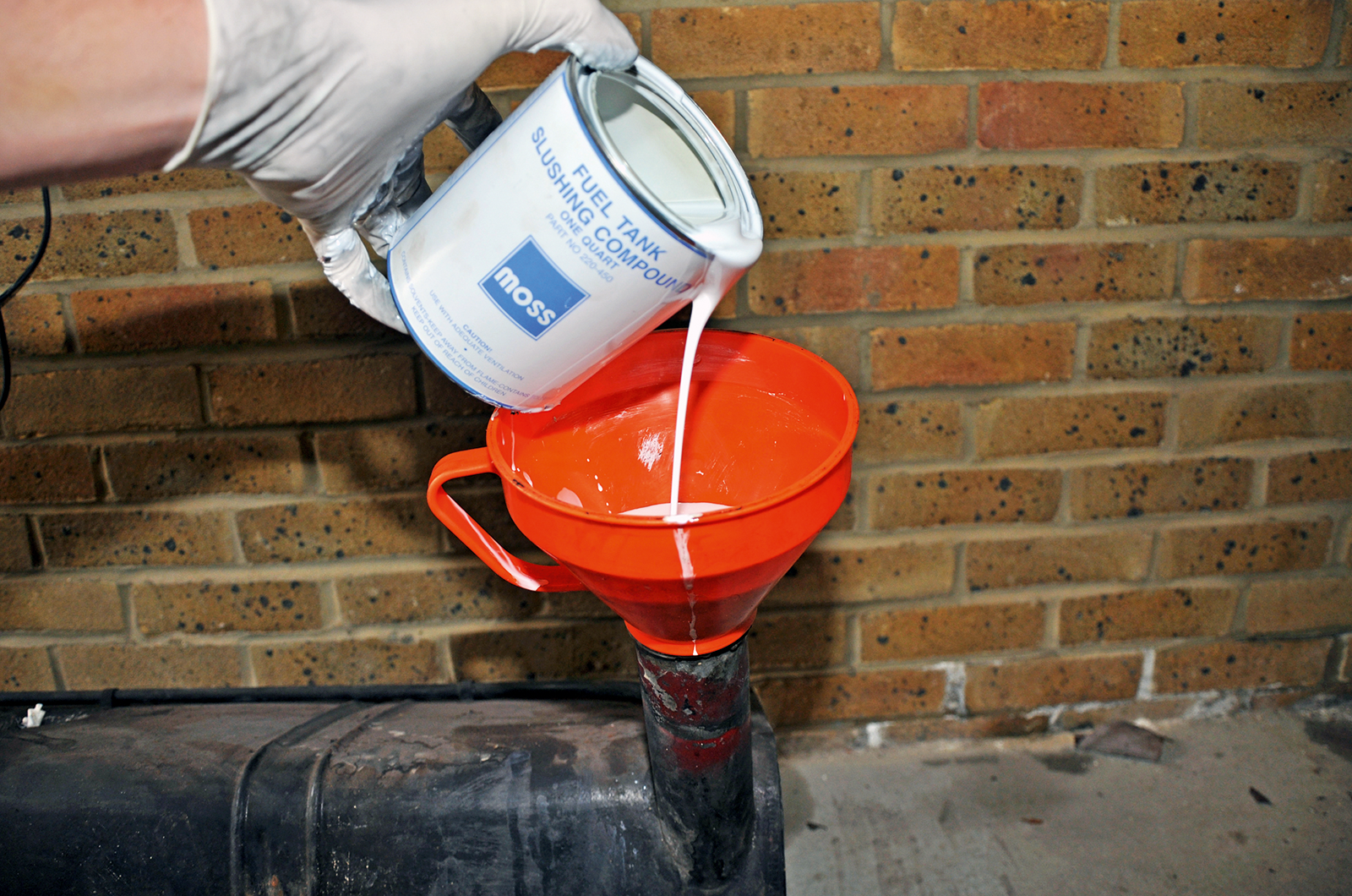 Classic & Sports Car – How to… overhaul your classic car’s fuel tank