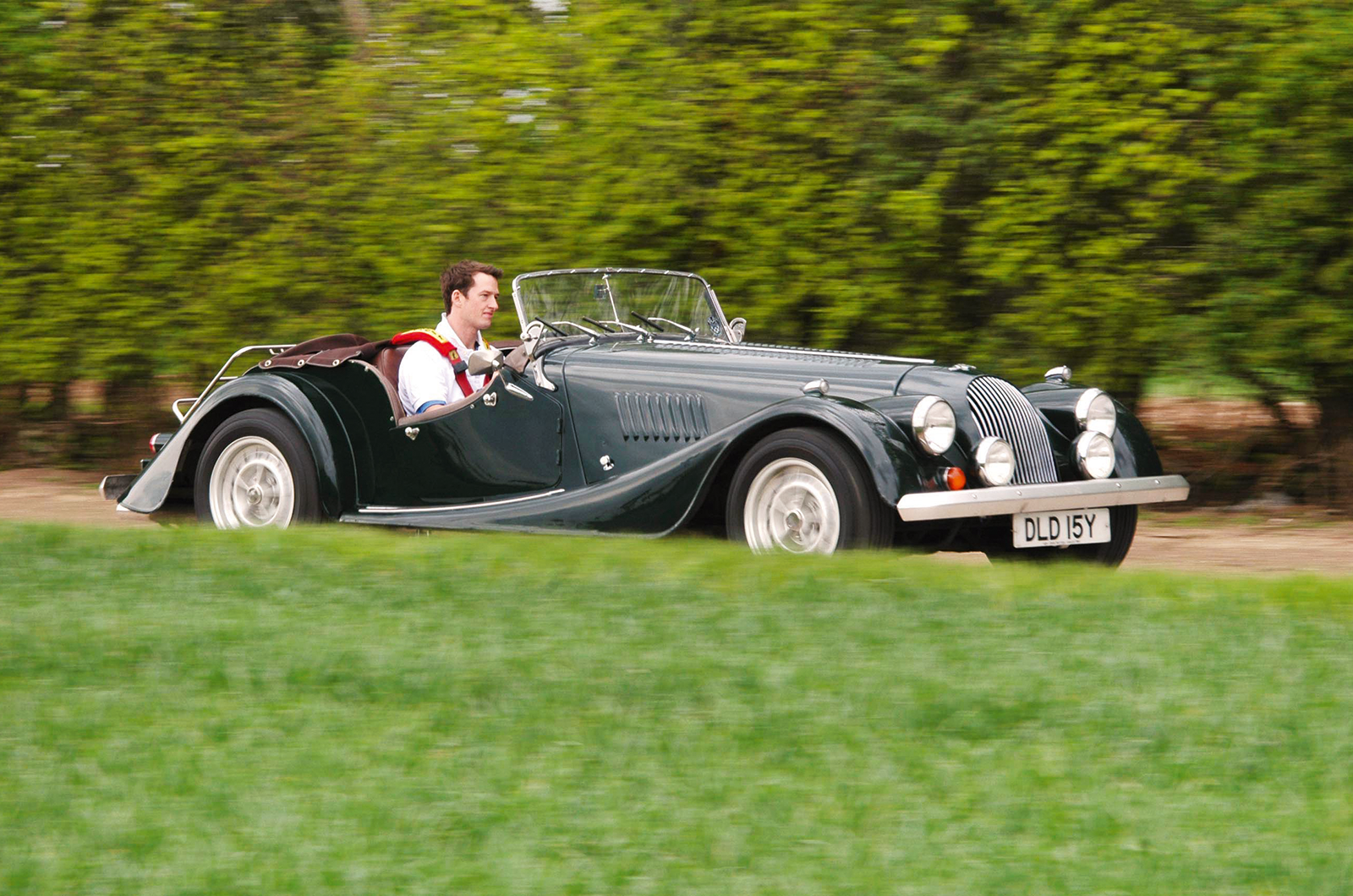 Classic & Sports Car – Buyer’s guide: MG RV8