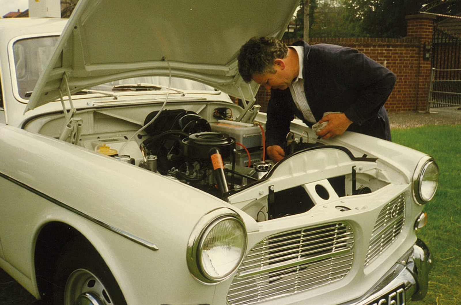 Classic & Sports Car – Like father, like son: meet one man’s amazing Amazon tribute