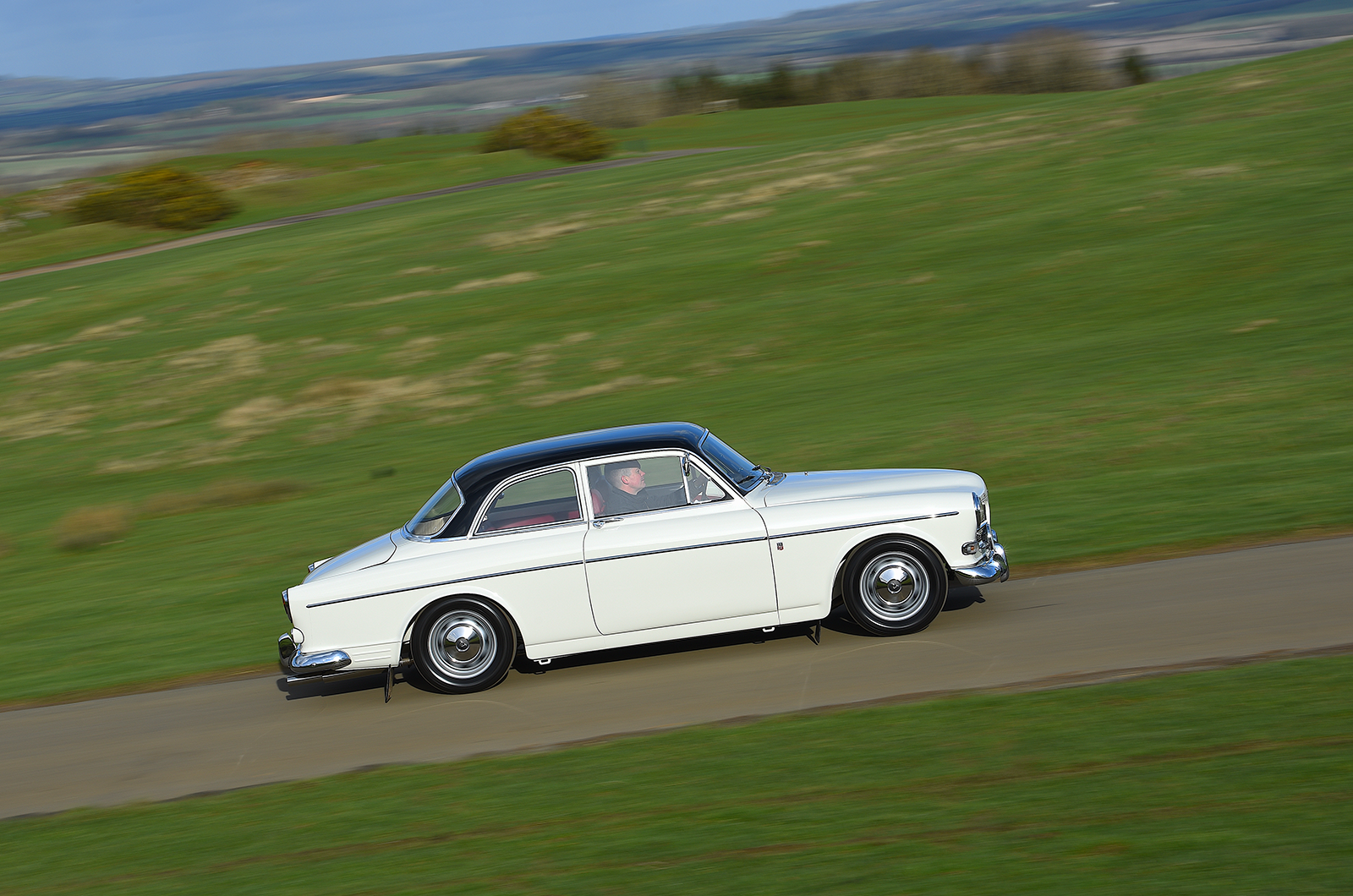 Classic & Sports Car – Like father, like son: meet one man’s amazing Amazon tribute