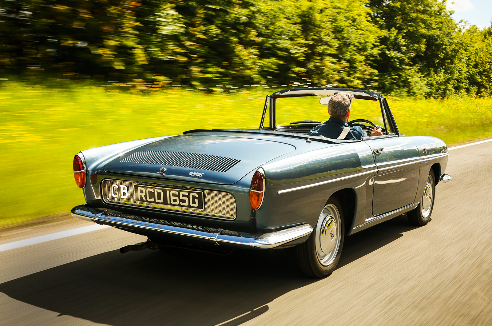 Classic & Sports Car – Sixties summer stunners: Herald vs Beetle vs Caravelle