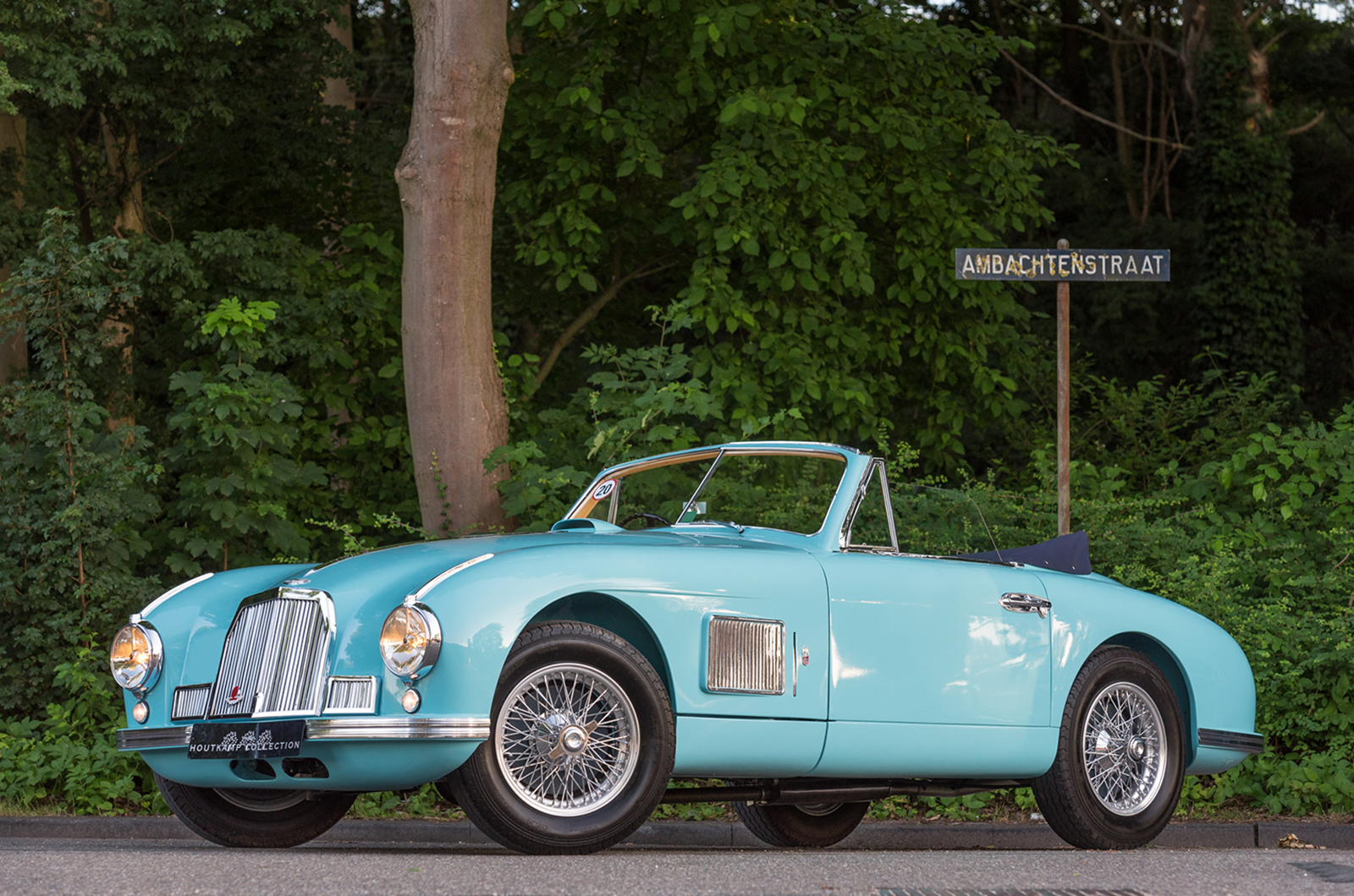 Classic & Sports Car – 10 top drop-tops in London Concours celebration