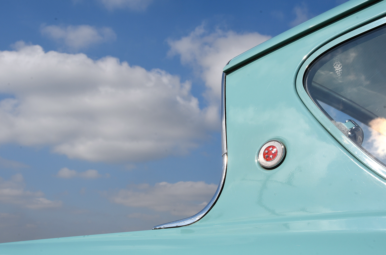 Classic & Sports Car – Future focused: Austin A40 vs Ford Anglia vs Triumph Herald