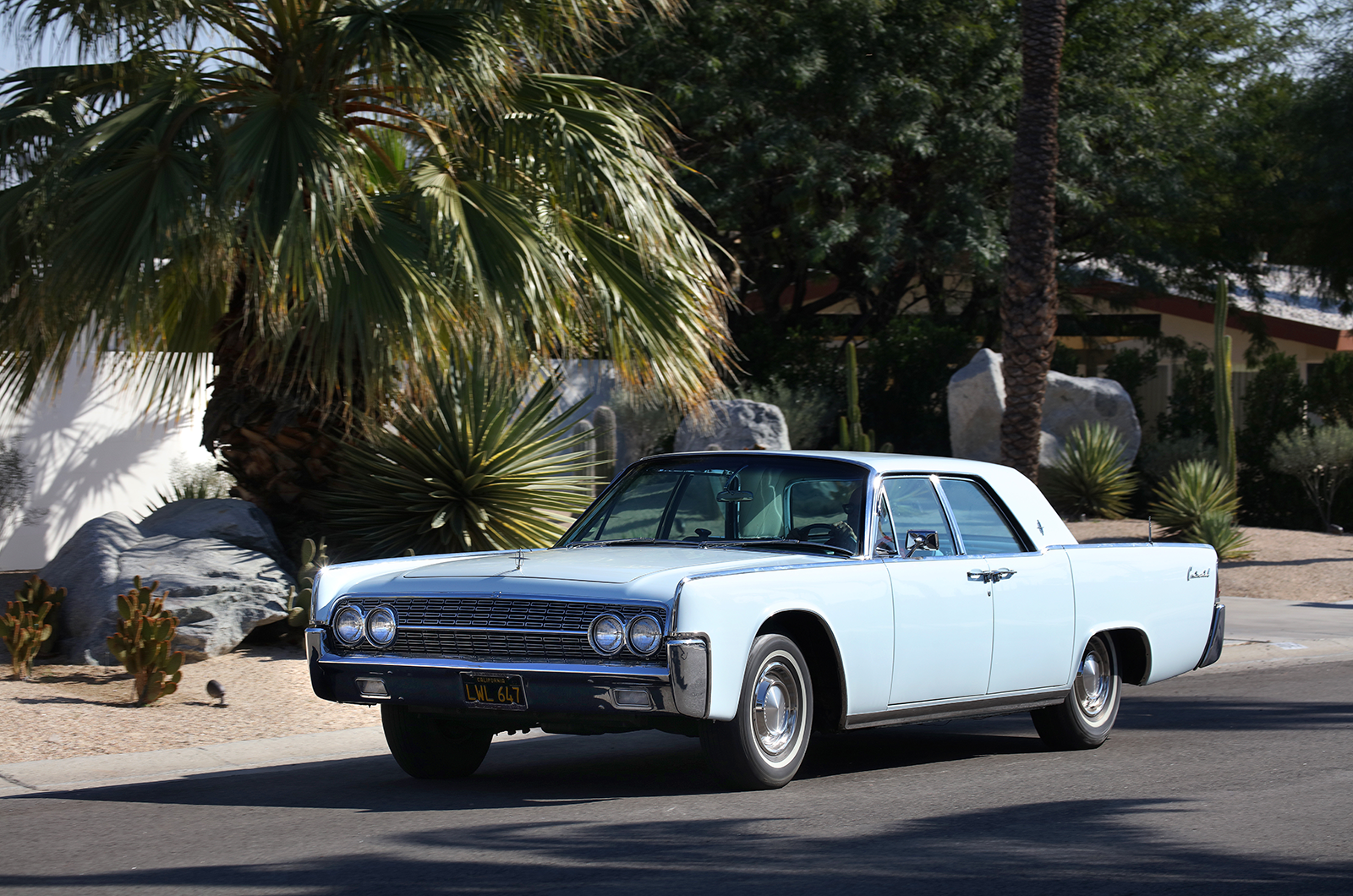 Classic & Sports Car – Continental shift: driving the Lincoln Continental