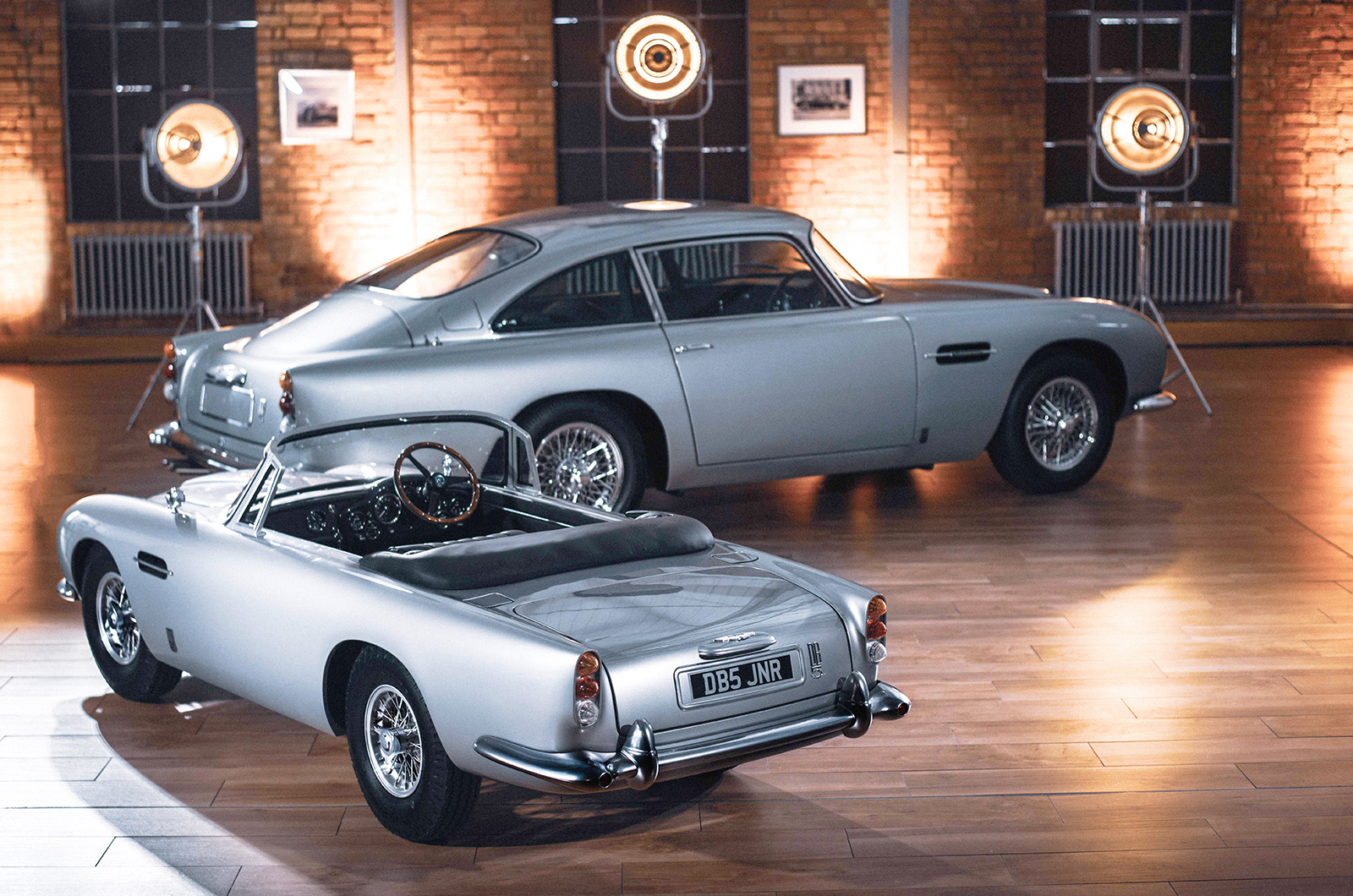 Classic & Sports Car – Aston Martin DB5 Junior revealed