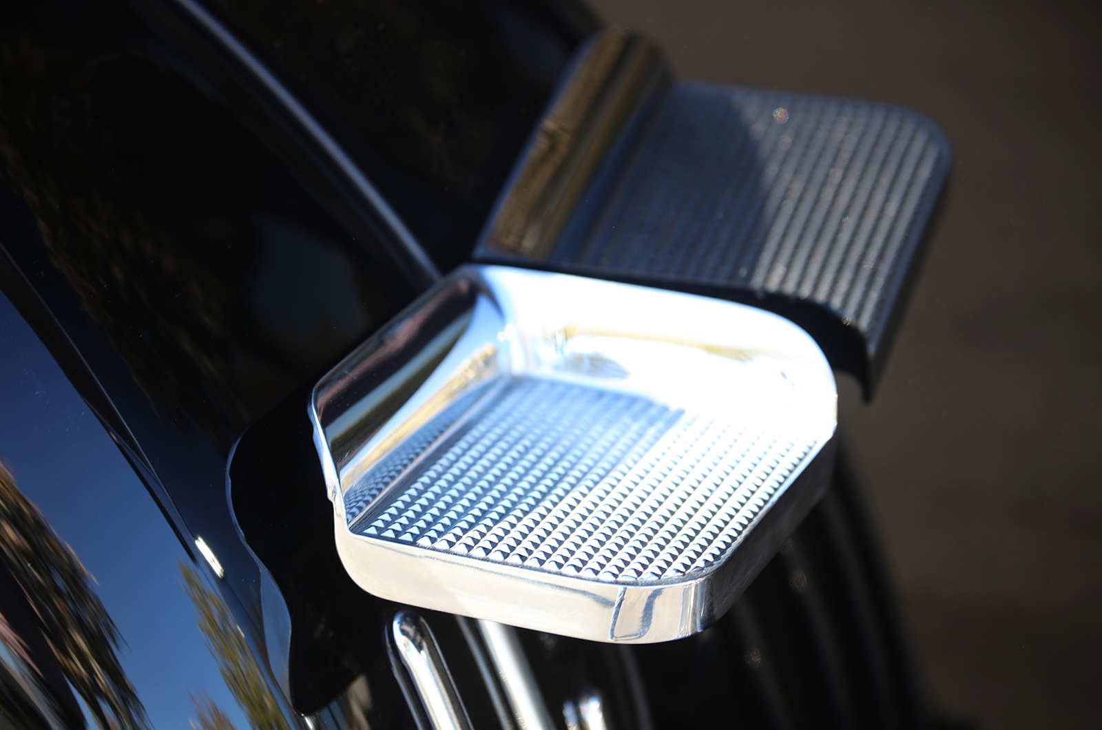 Classic & Sports Car – Keeping the faith: restoring a Duesenberg Model SJ