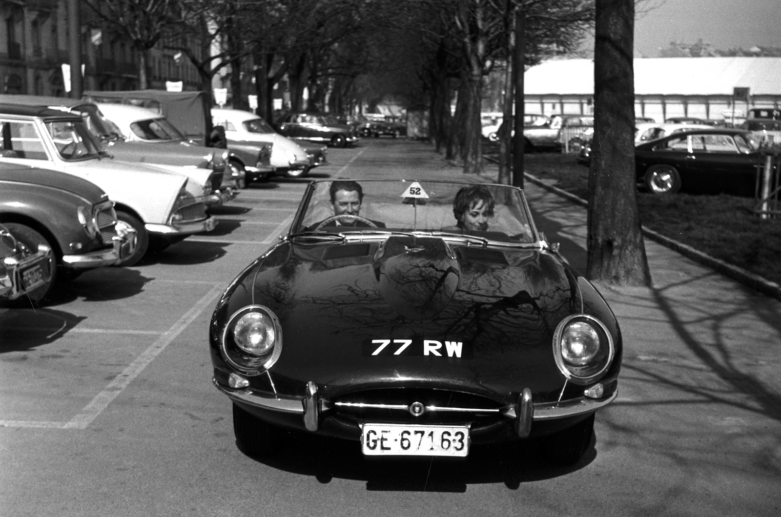 Classic & Sports Car – Famous Jaguar E-type duo reborn for 60th birthday