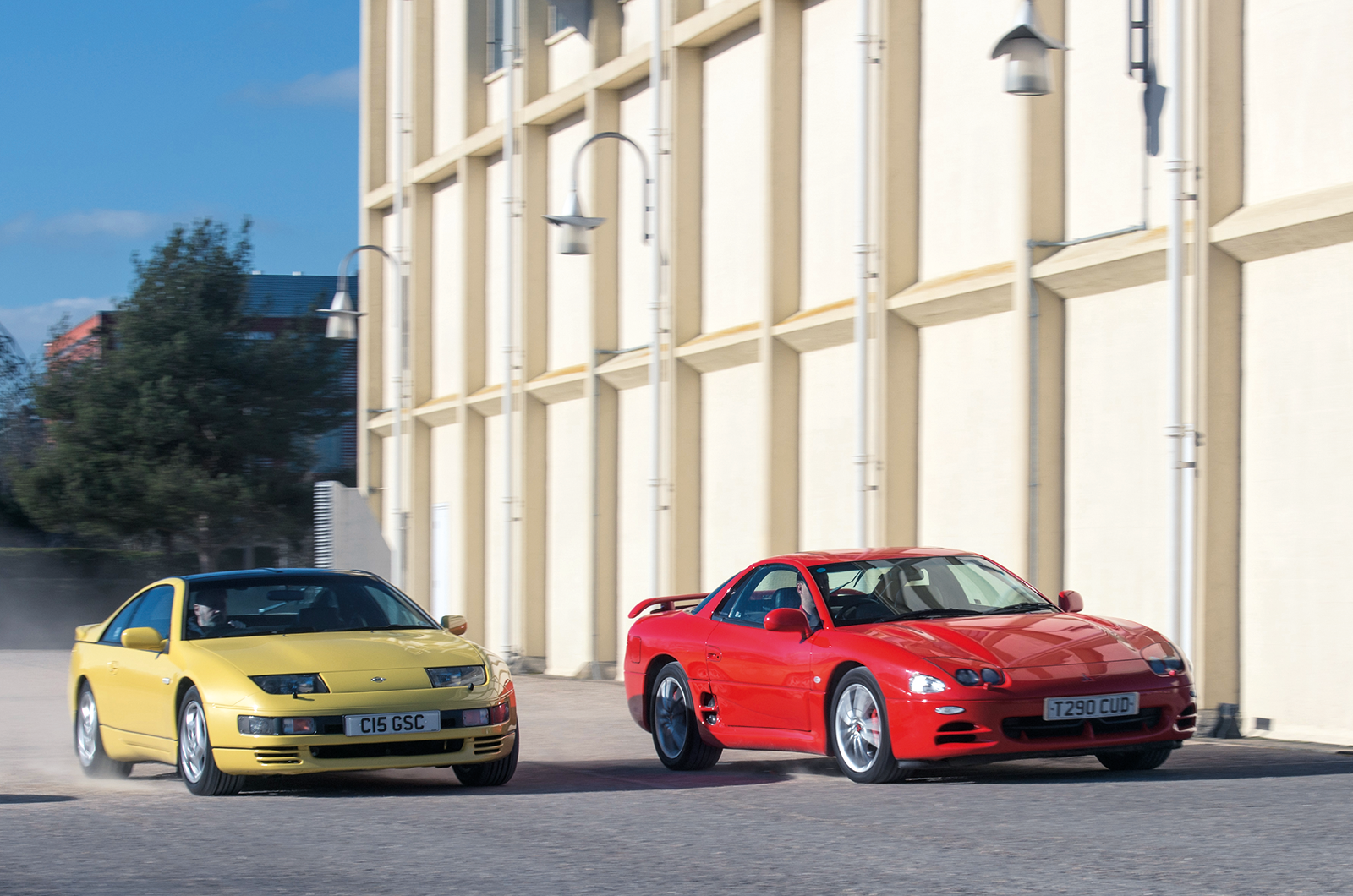 Classic & Sports Car – Street fighters: Mitsubishi 3000GT vs Toyota Supra vs Nissan 300ZX