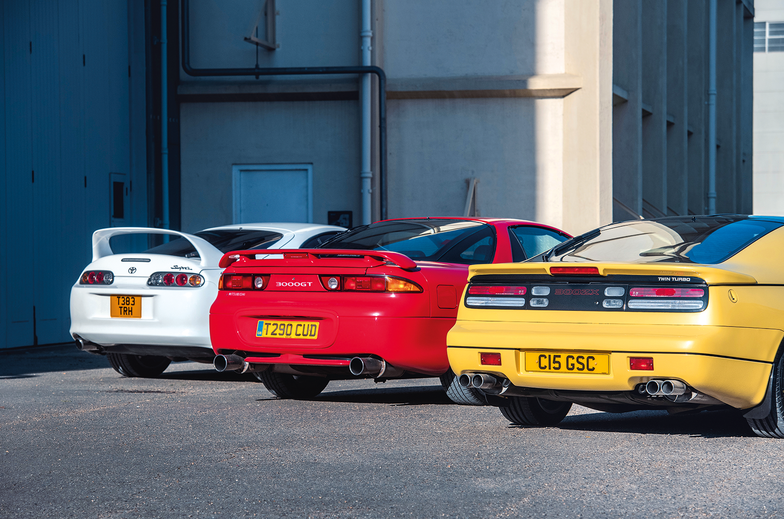 Classic & Sports Car – Street fighters: Mitsubishi 3000GT vs Toyota Supra vs Nissan 300ZX