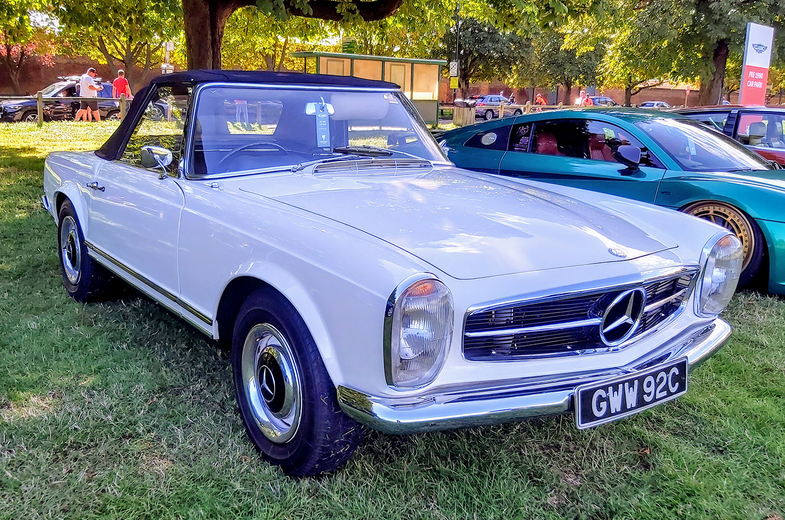 Classic & Sports Car – Porsche and Messerschmitt on top at Concours of Elegance