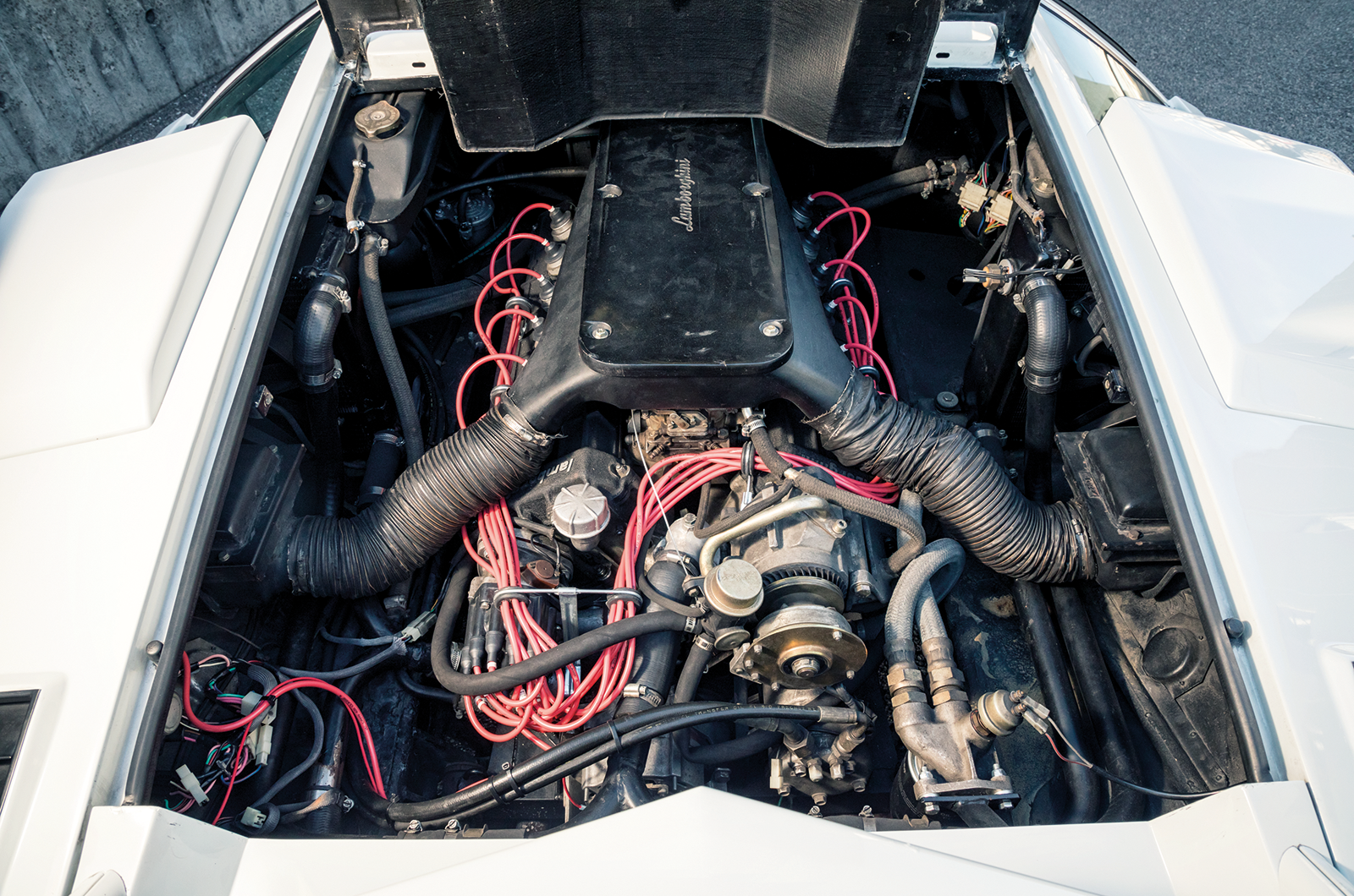 Classic & Sports Car – ’80s supercar shootout: Lamborghini Countach vs Porsche 911 turbo vs Ferrari Testarossa