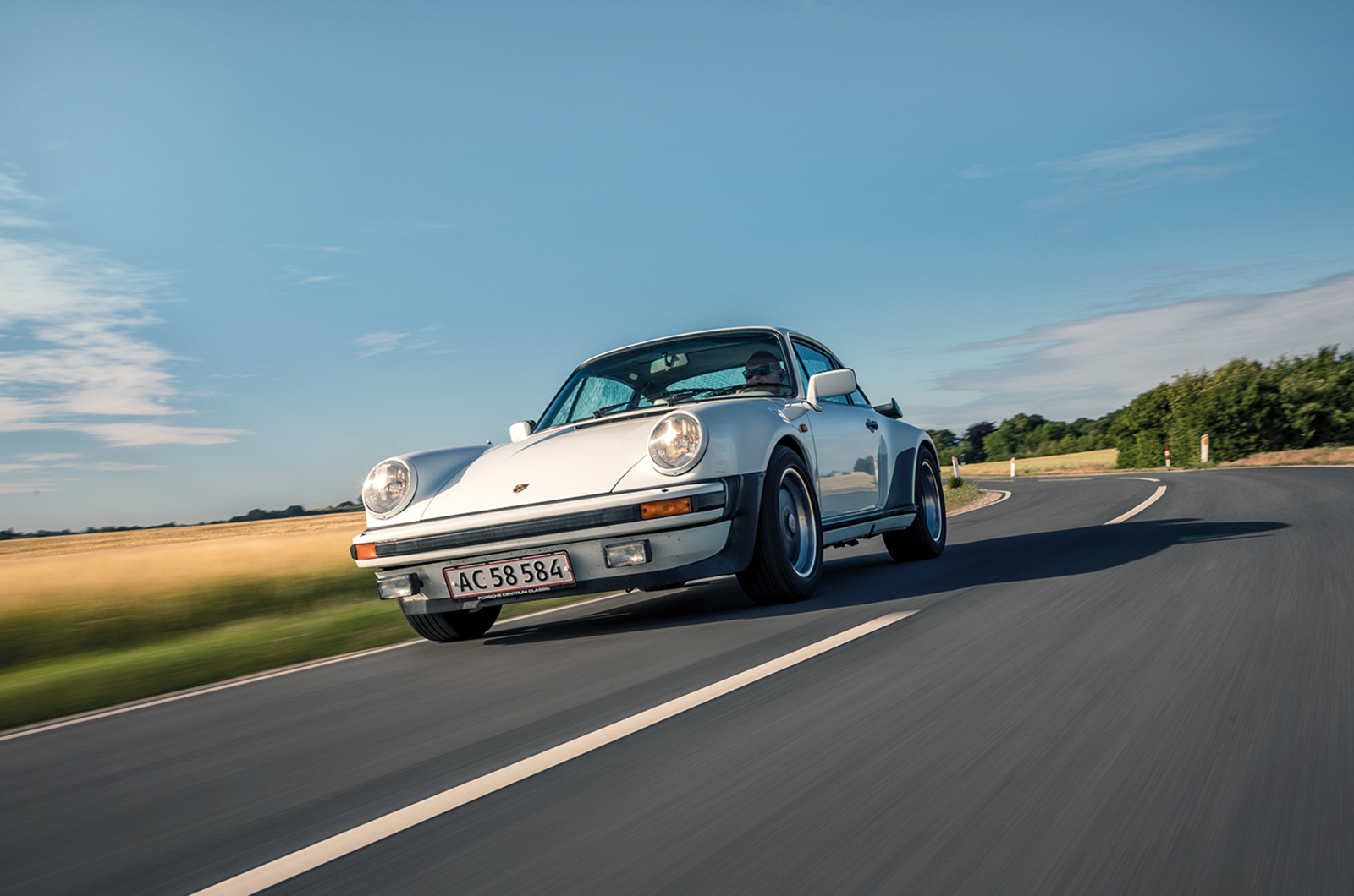 Classic & Sports Car – ’80s supercar shootout: Lamborghini Countach vs Porsche 911 turbo vs Ferrari Testarossa