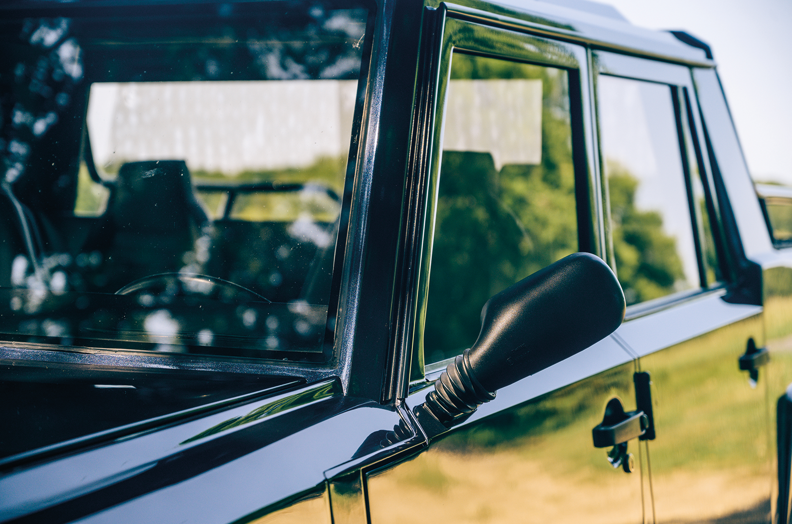 Classic & Sports Car – The Lamborghini LM002: absurd yet enchanting