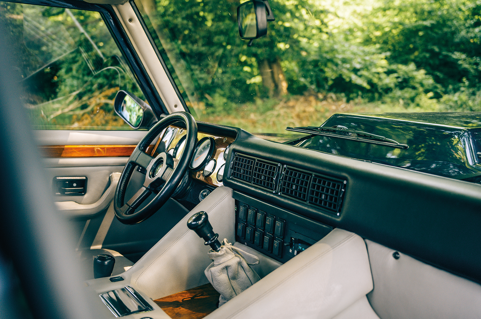 Classic & Sports Car – The Lamborghini LM002: absurd yet enchanting