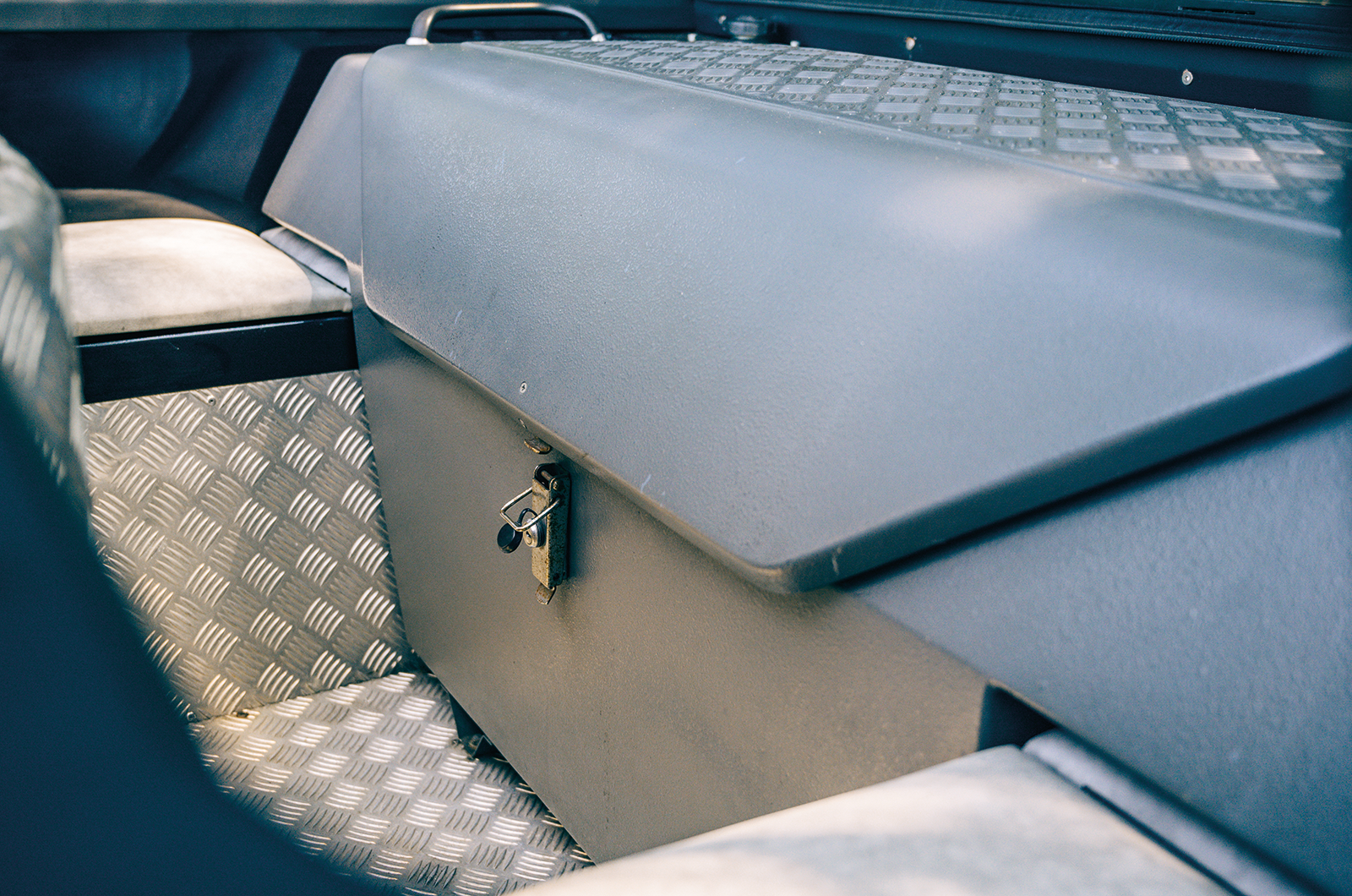 Classic & Sports Car – The Lamborghini LM002: absurd yet enchanting