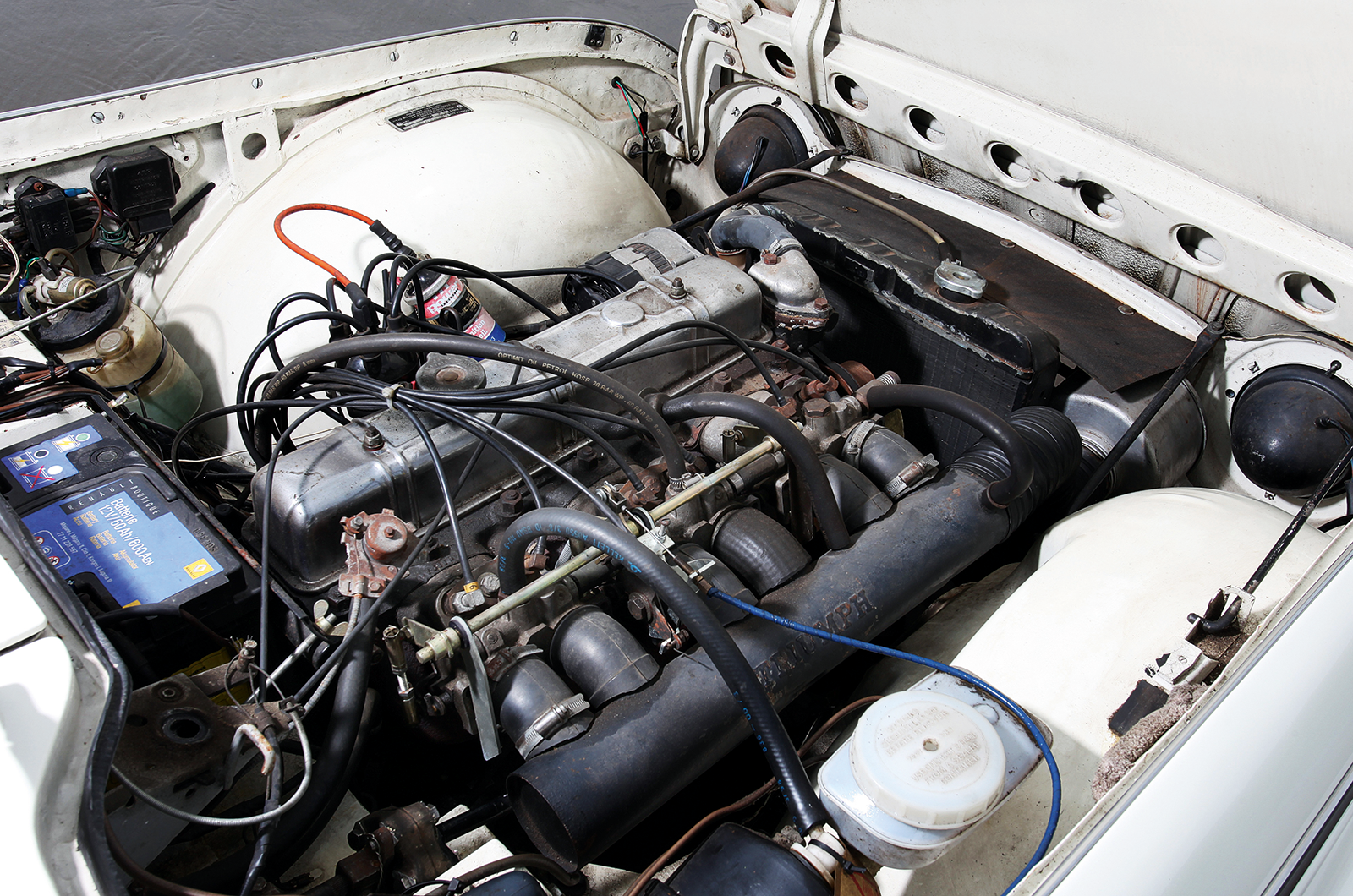 Classic & Sports Car – Triumph tussle: TR5 vs TR6