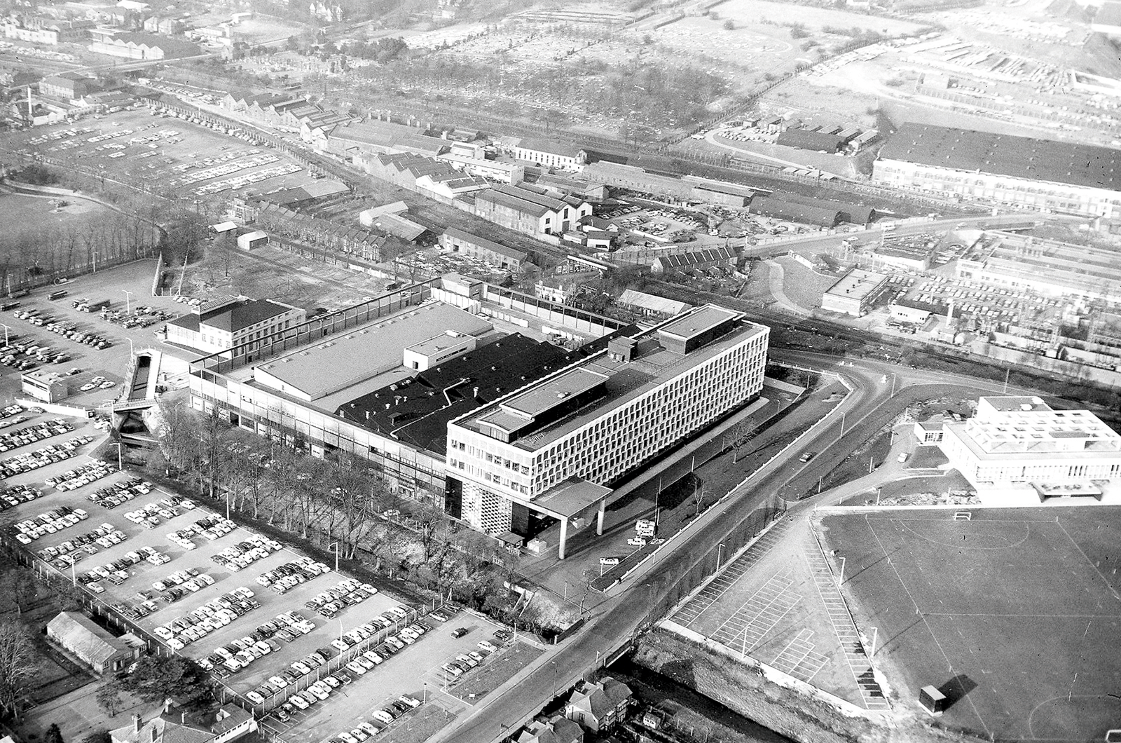 Classic & Sports Car – Inside Vauxhall’s ideas factory