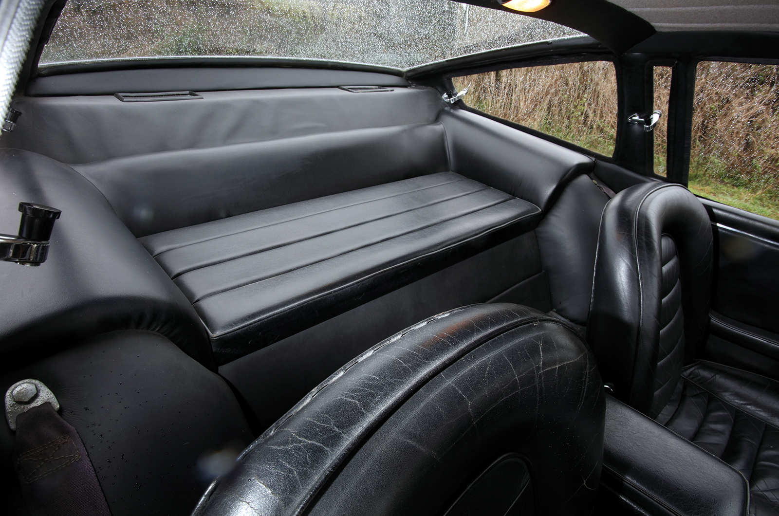 Classic & Sports Car – AC 428: a Cobra for the jet set